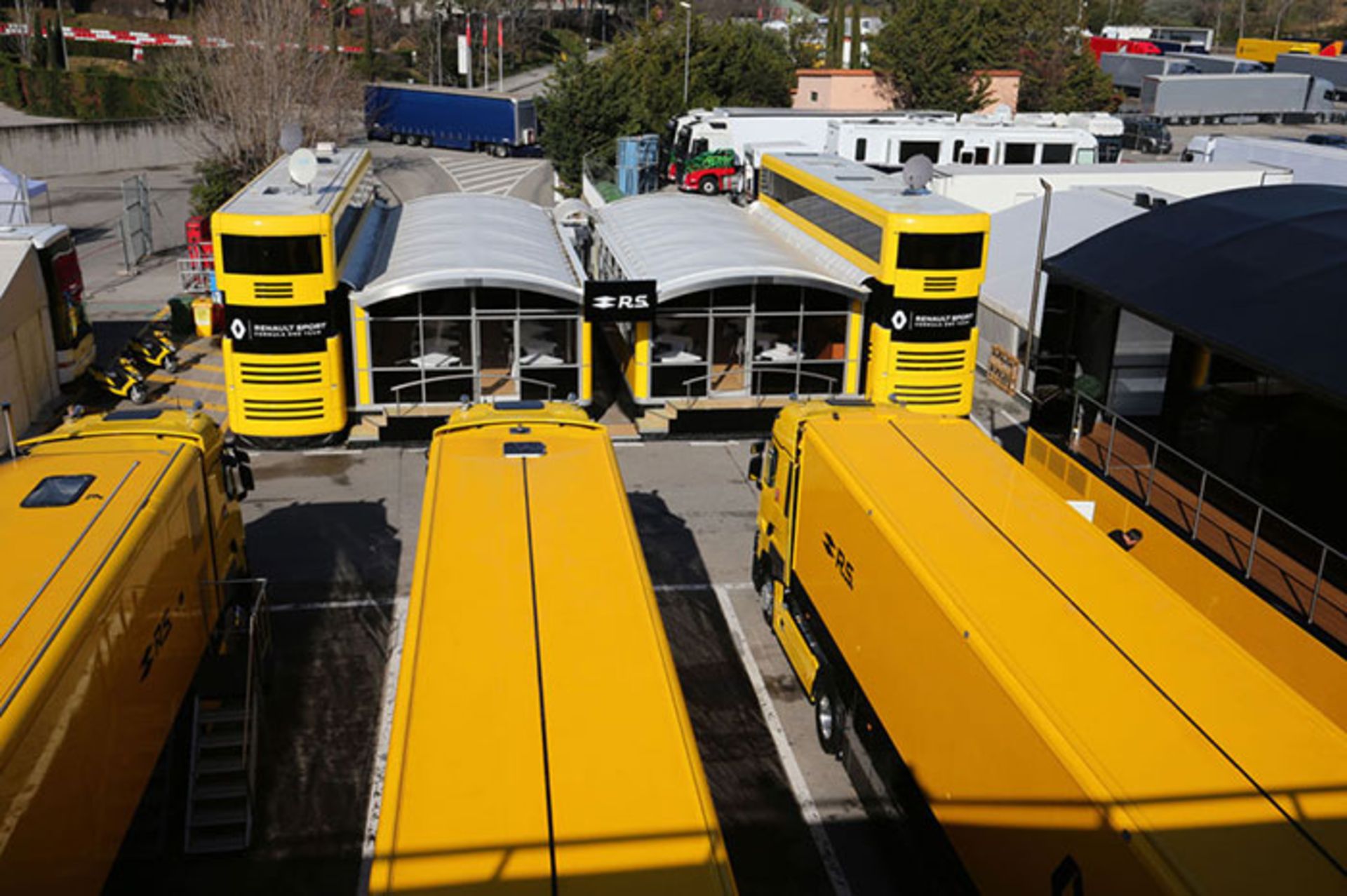 کامیون های تیم رنو