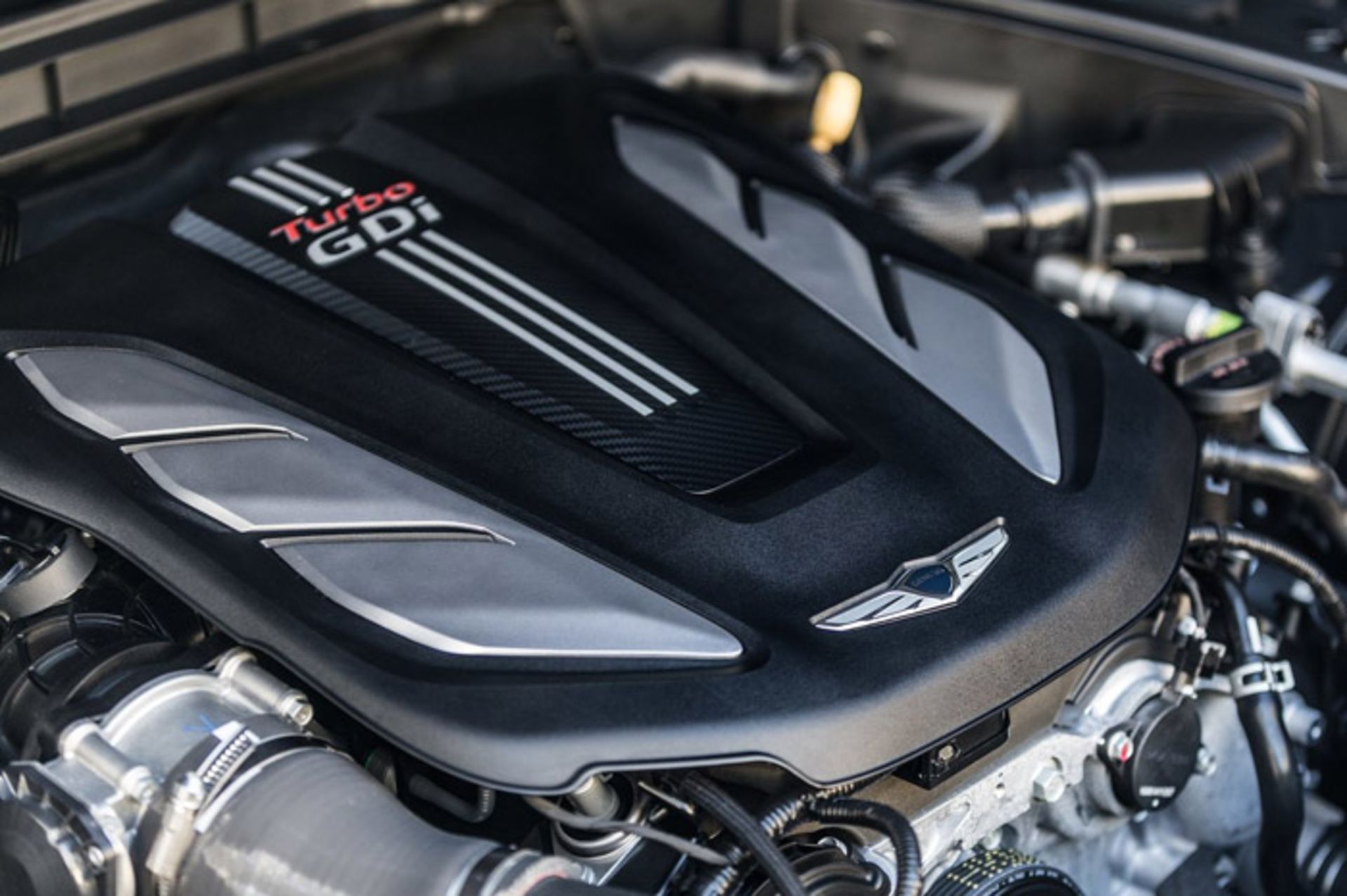 هیوندای جنسیس اسپرت Genesis G80 