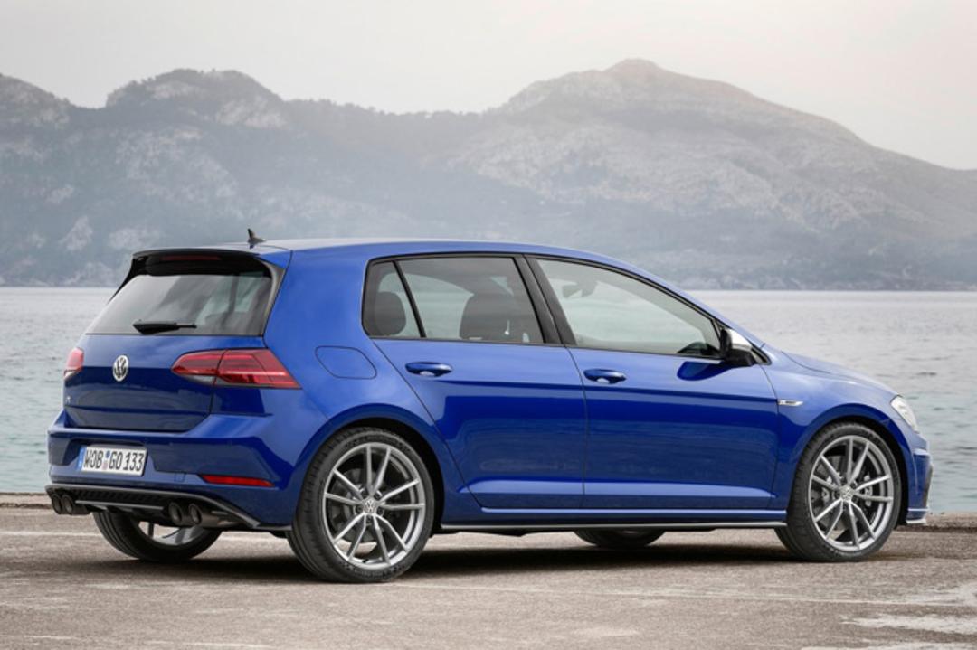 فولکس‌واگن گلف R و GTI