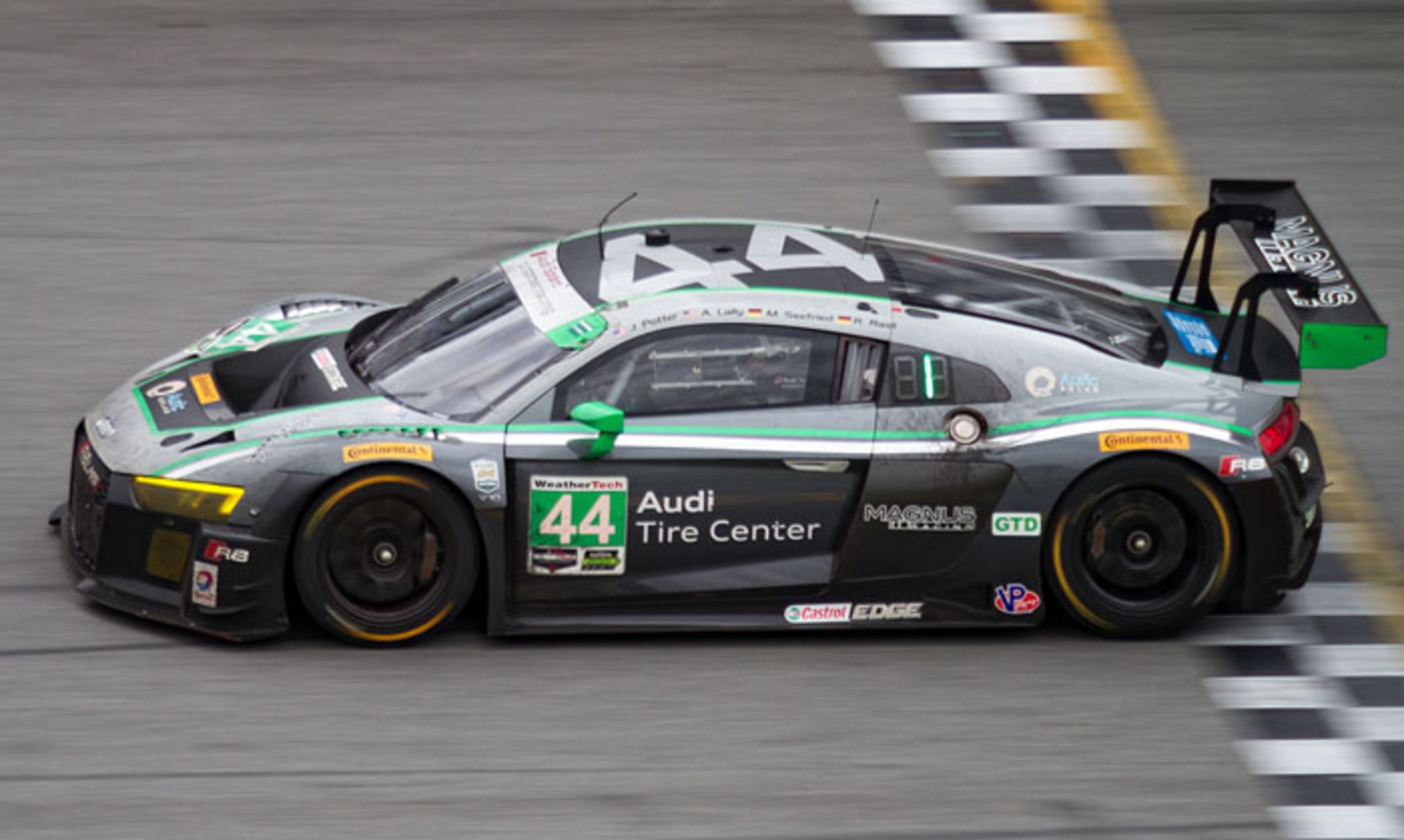 آئودی AUDI R8 LMS GT4 2017