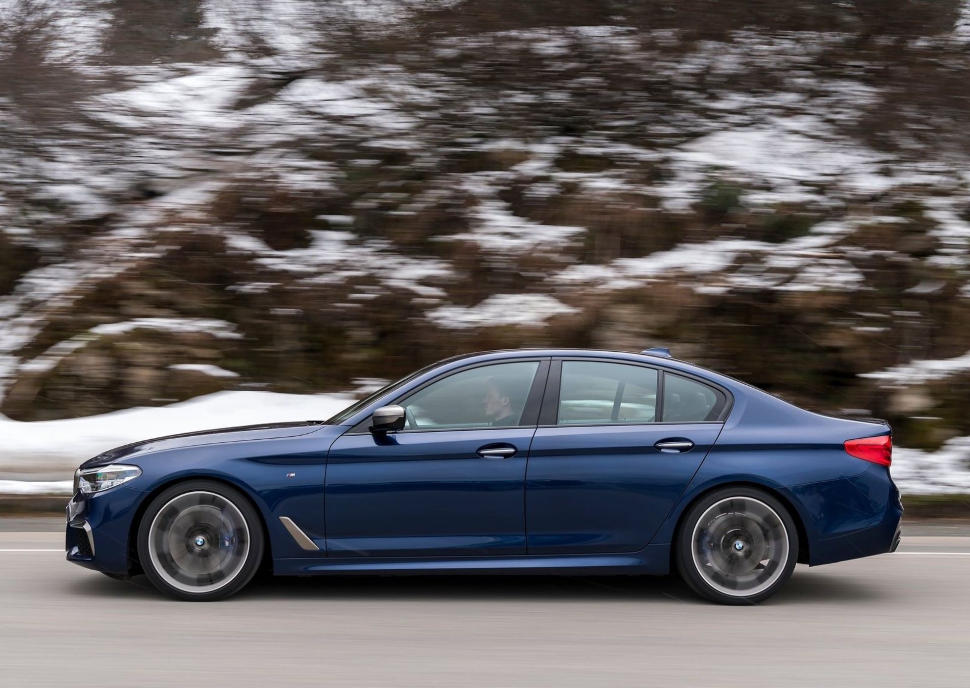 بی‌ام‌و سری 5   bmw 5 series M power 2018