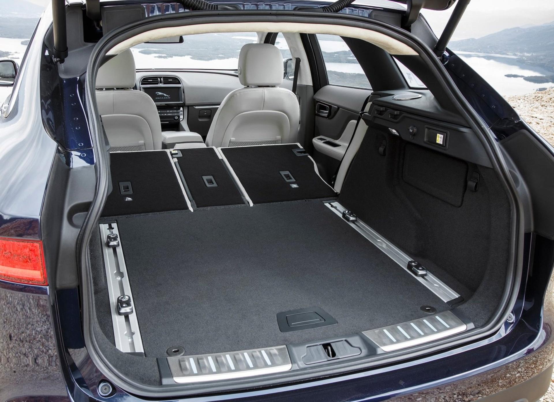 جگوار F-pace