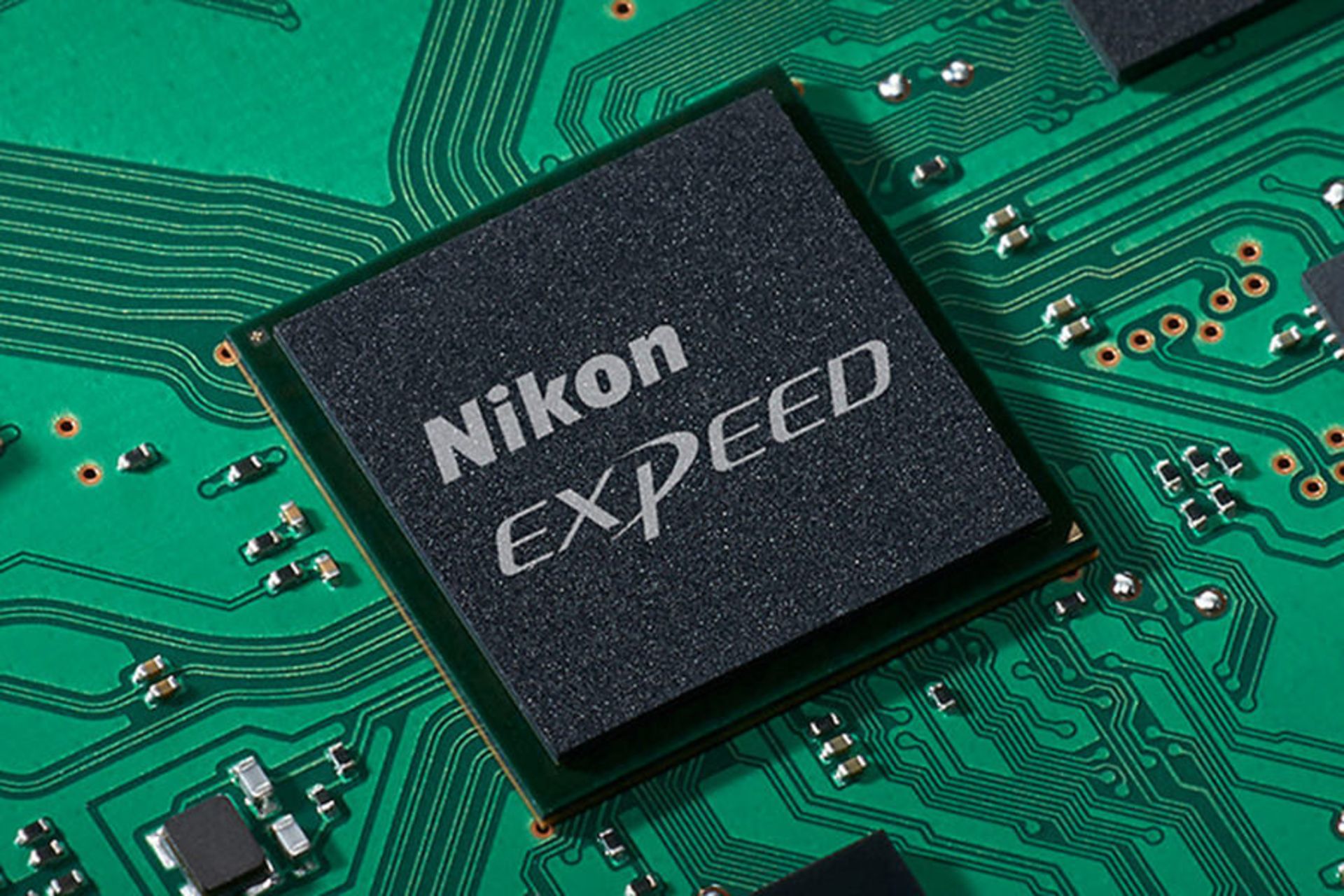 چیپ اکسپید 5 نیکون