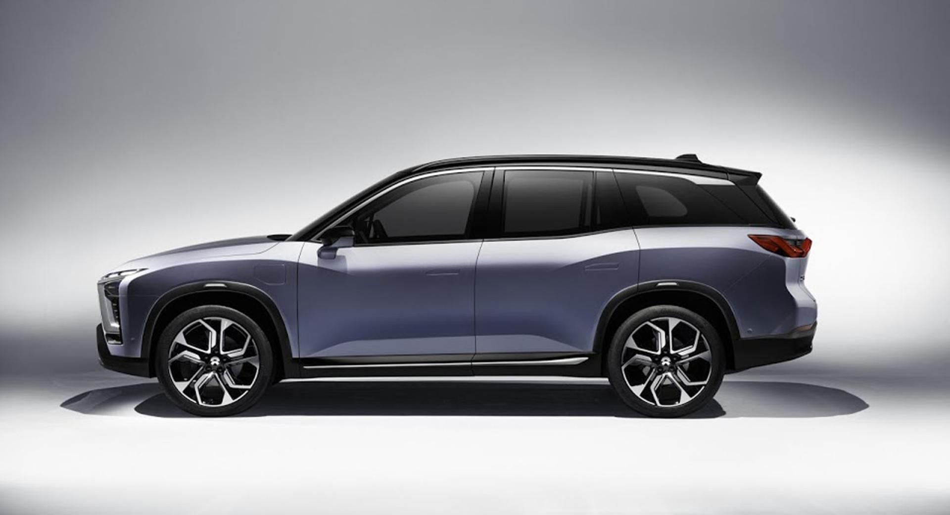 Nio ES8