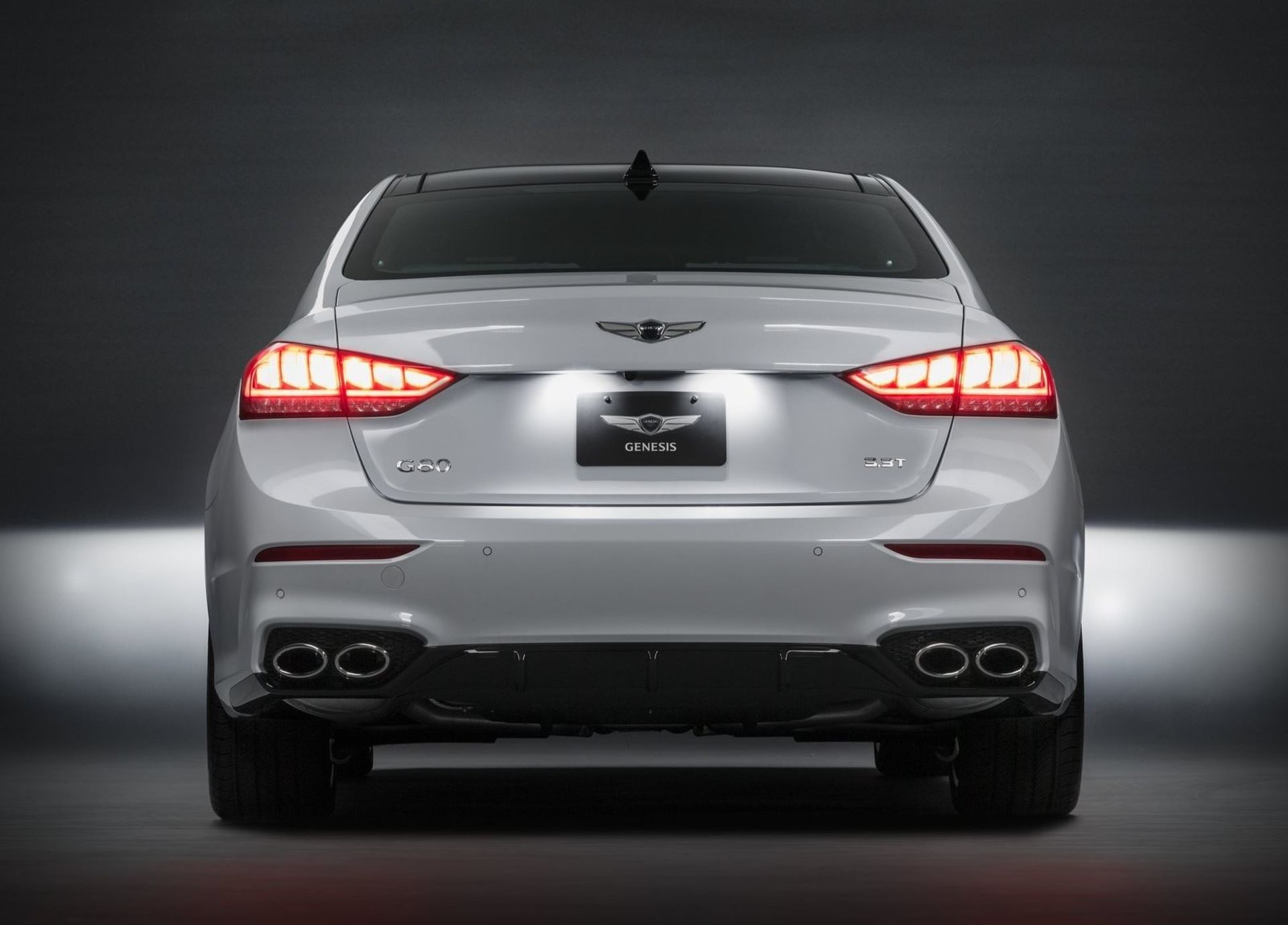 هیوندای جنسیس اسپرت Genesis G80 