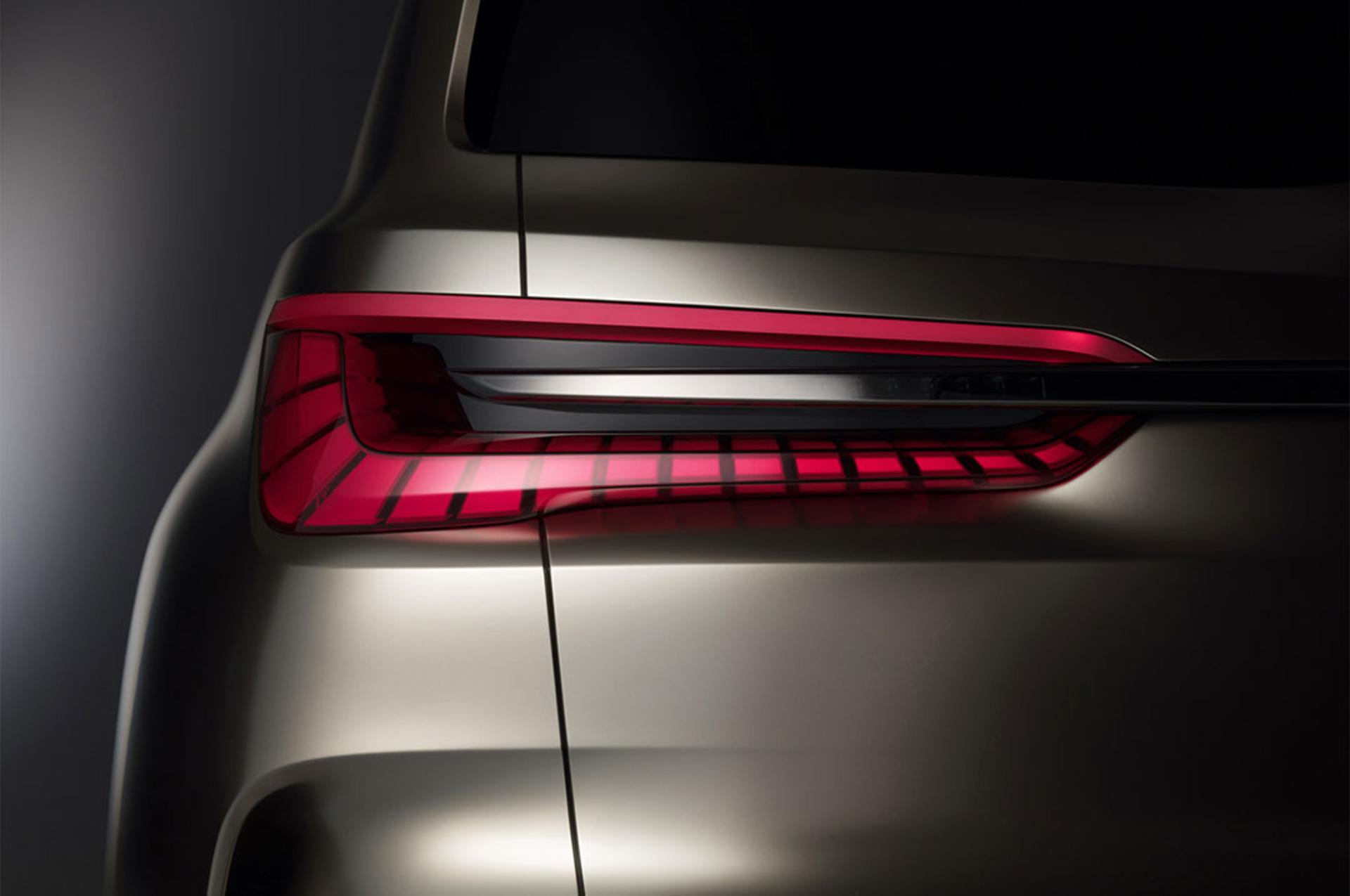 اینفینیتی QX80 مونوگراف