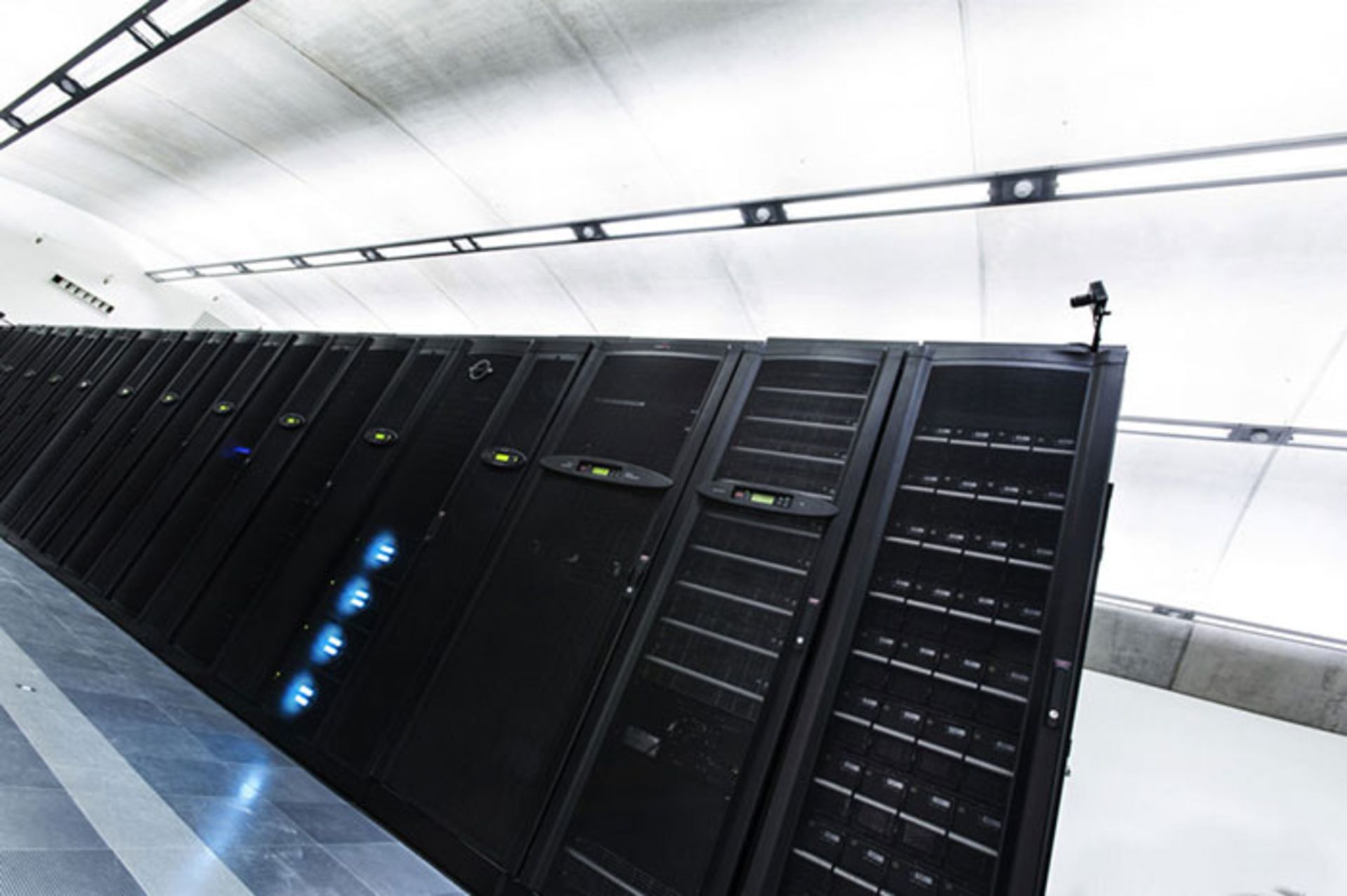 ابرکامپیوتر عملیات دینامیک سیالات محاسباتی