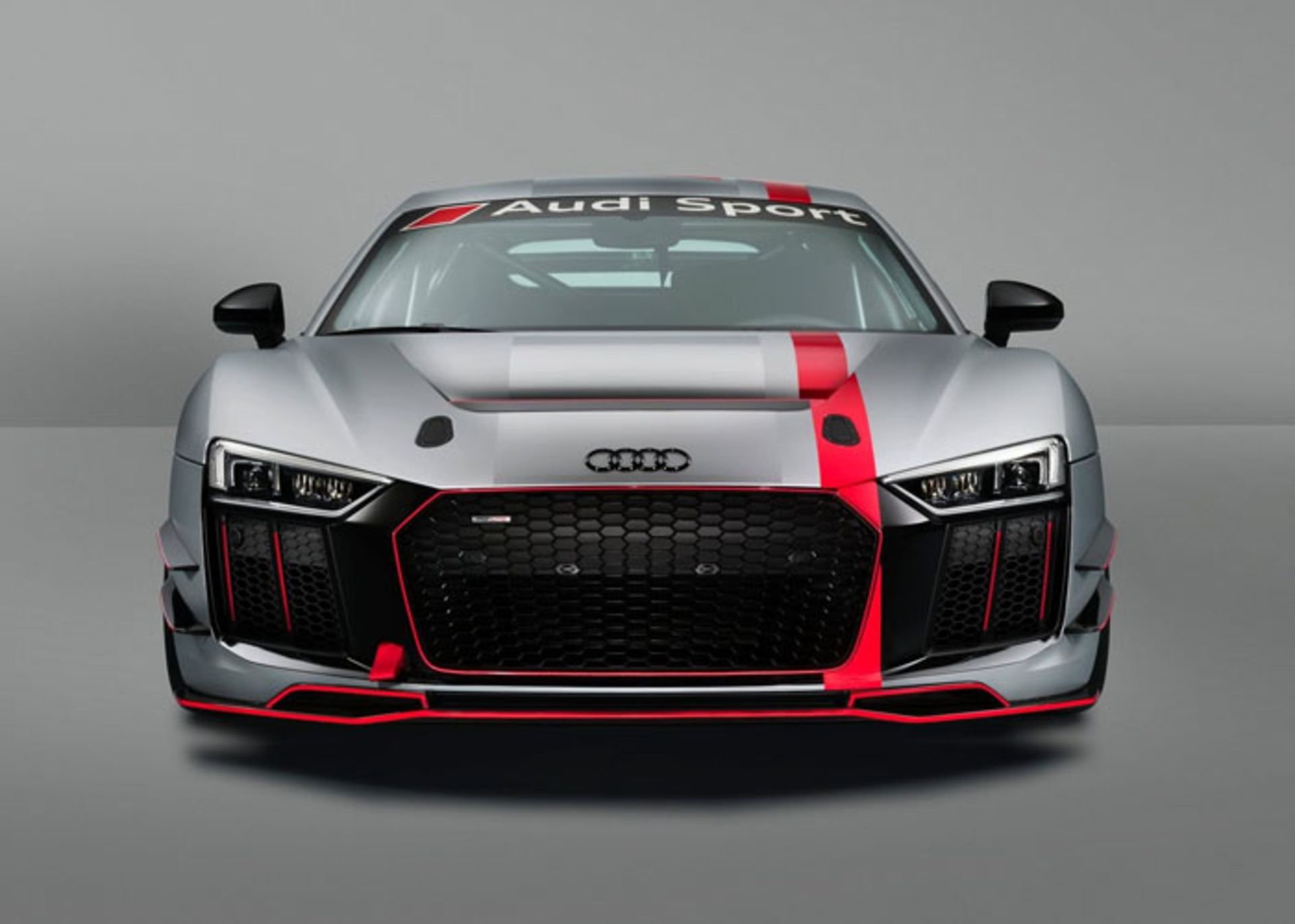 آئودی AUDI R8 LMS GT4 2017