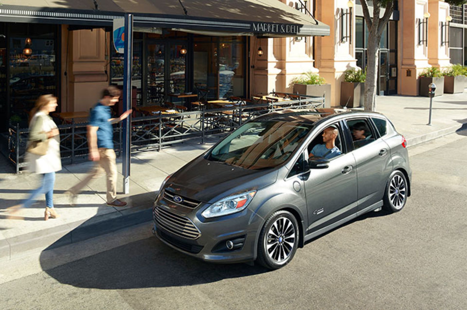 فورد C-MAX Energi