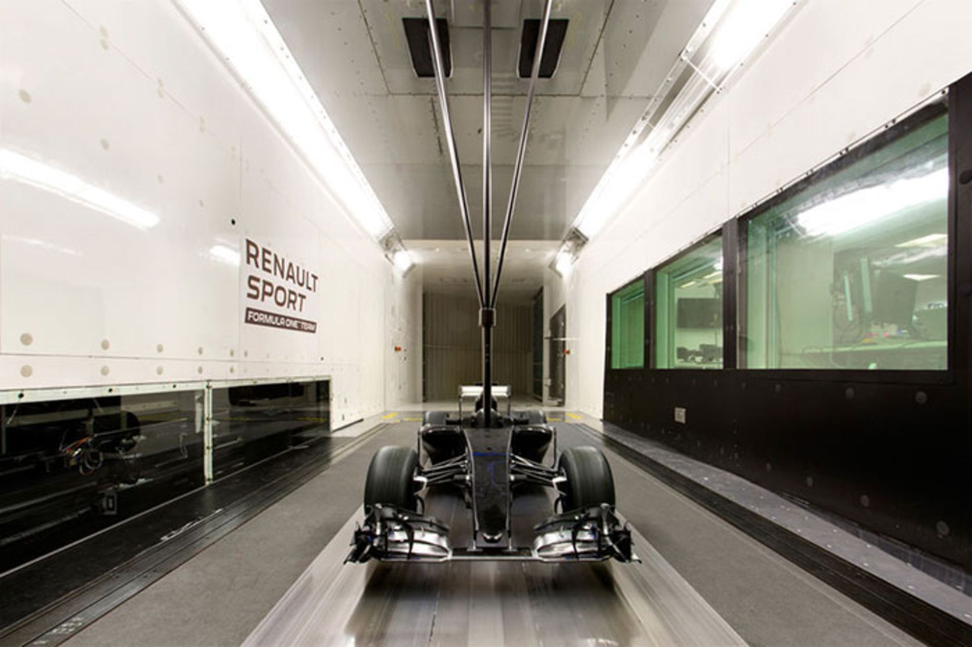 تونل باد تیم رنو