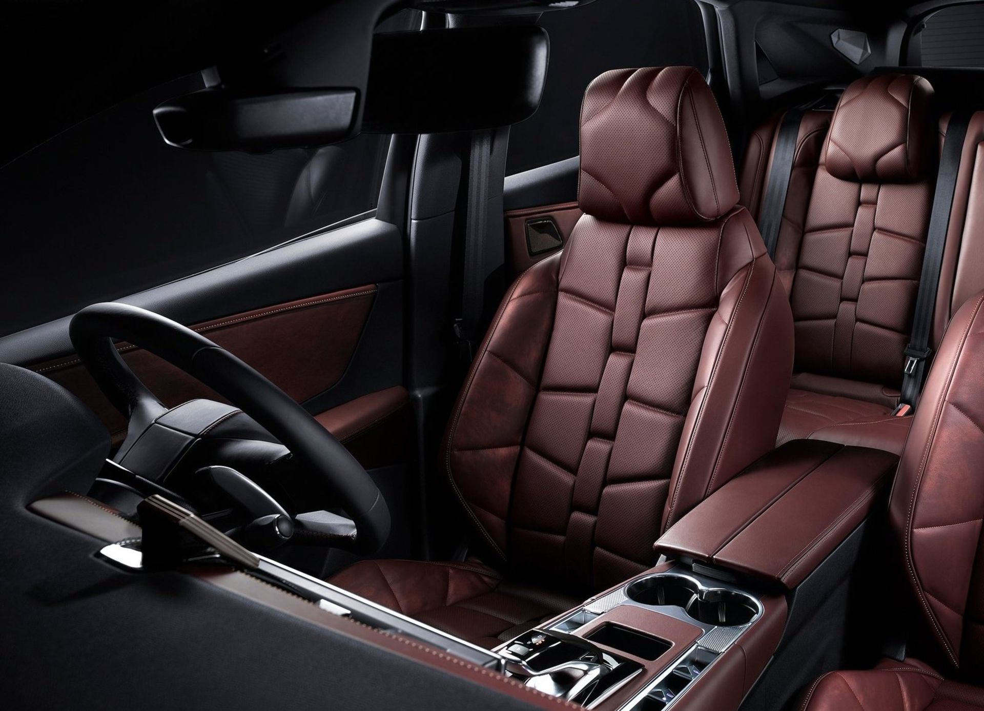 شاسی بلند DS7 کراس‌بک  DS7 Crossback 2018