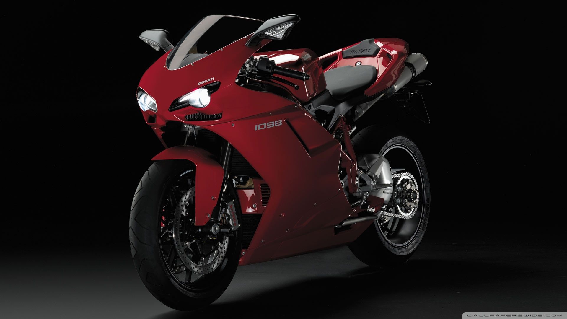 Ducati bike موتورسیکلت دوکاتی