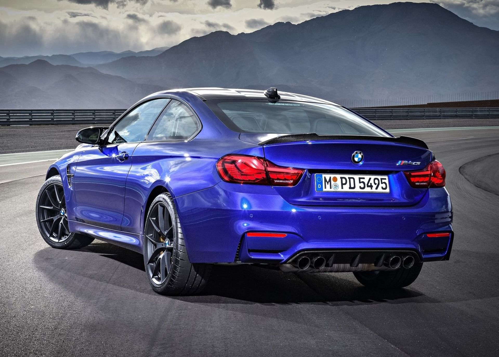 بی ام و / BMW M4 CS 2018