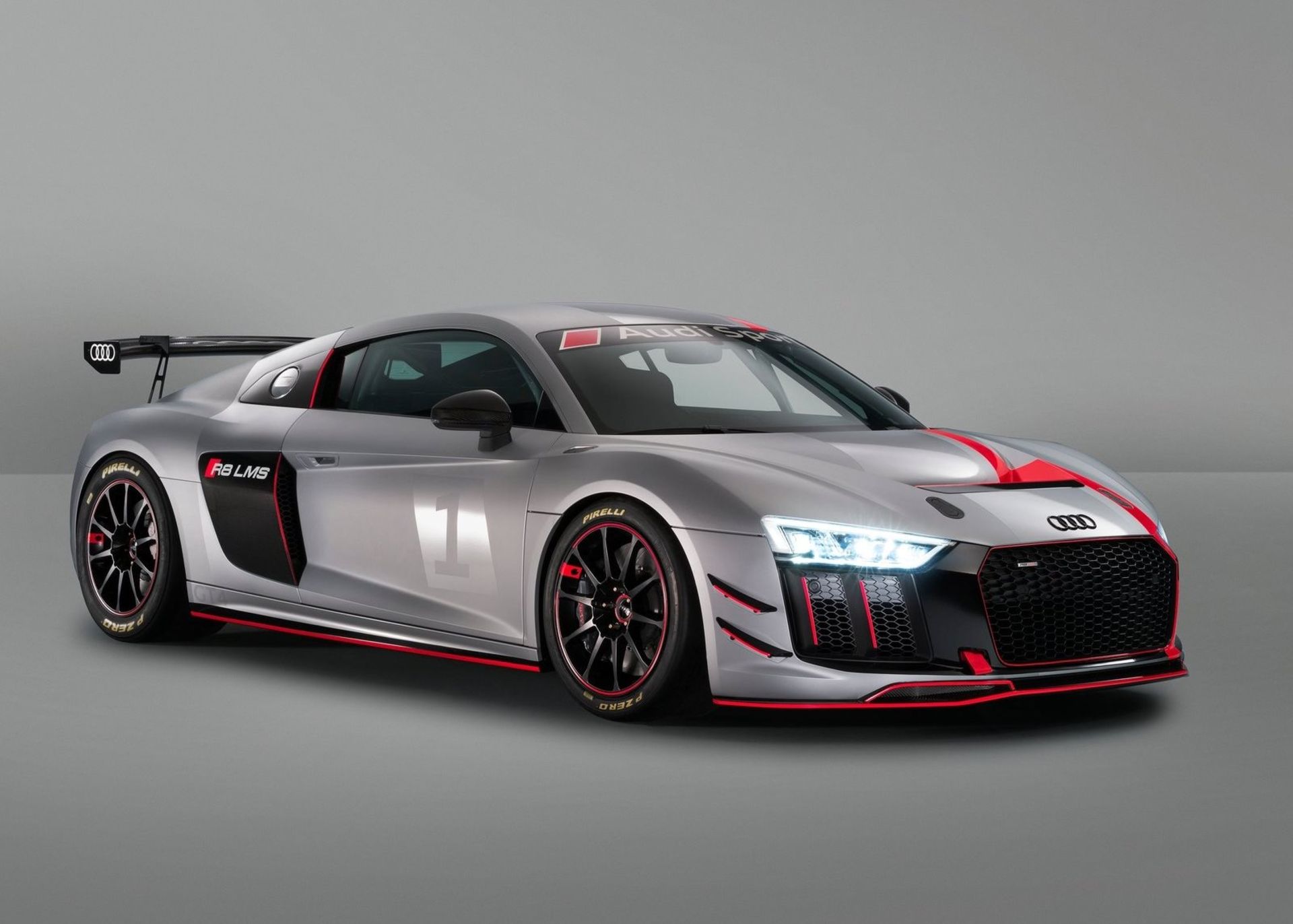 آئودی AUDI R8 LMS GT4 2017
