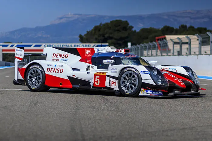 toyota,  LMP1 Race Cars 