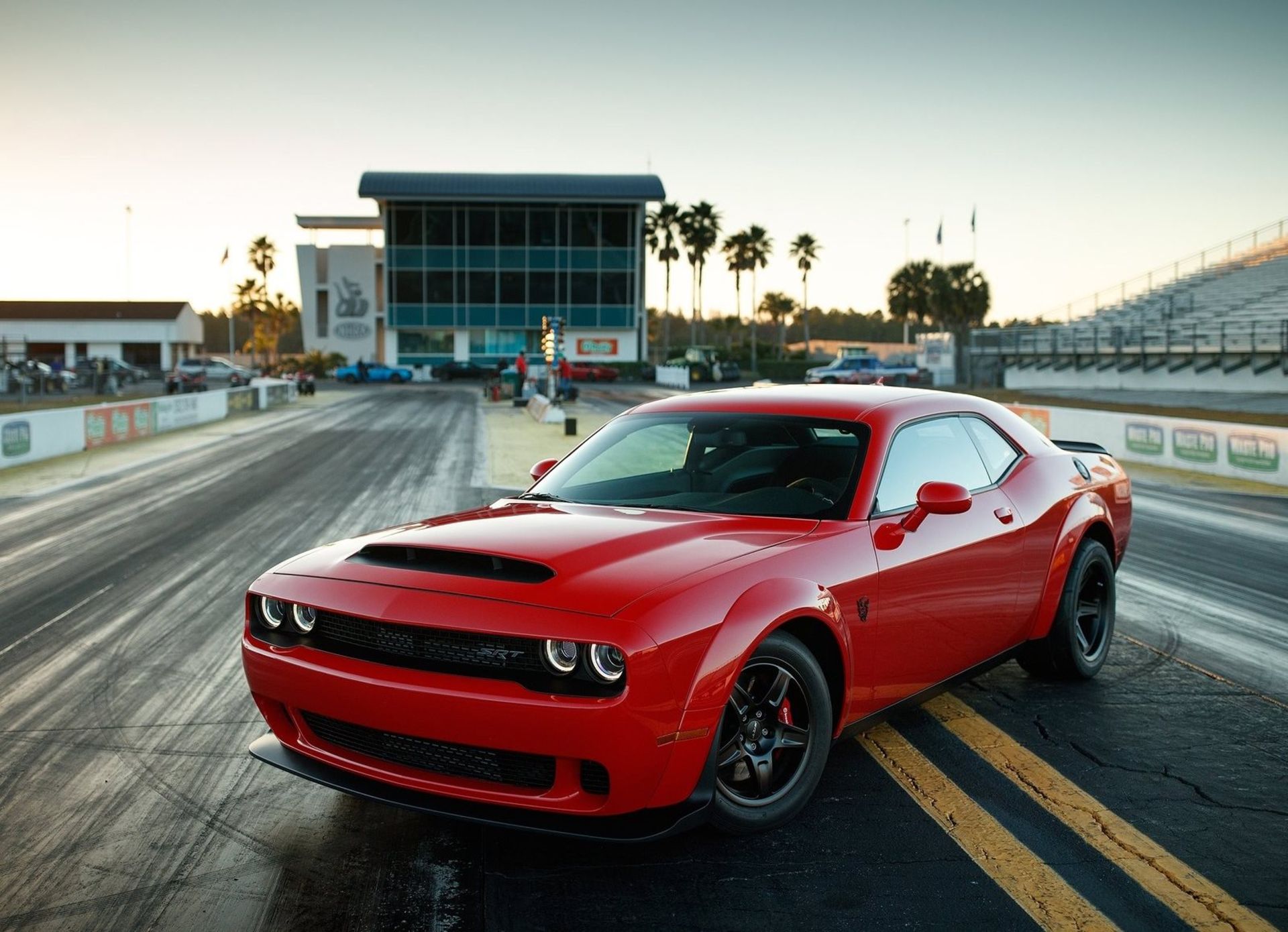 دوج چلنجر دیمون Dodge demon