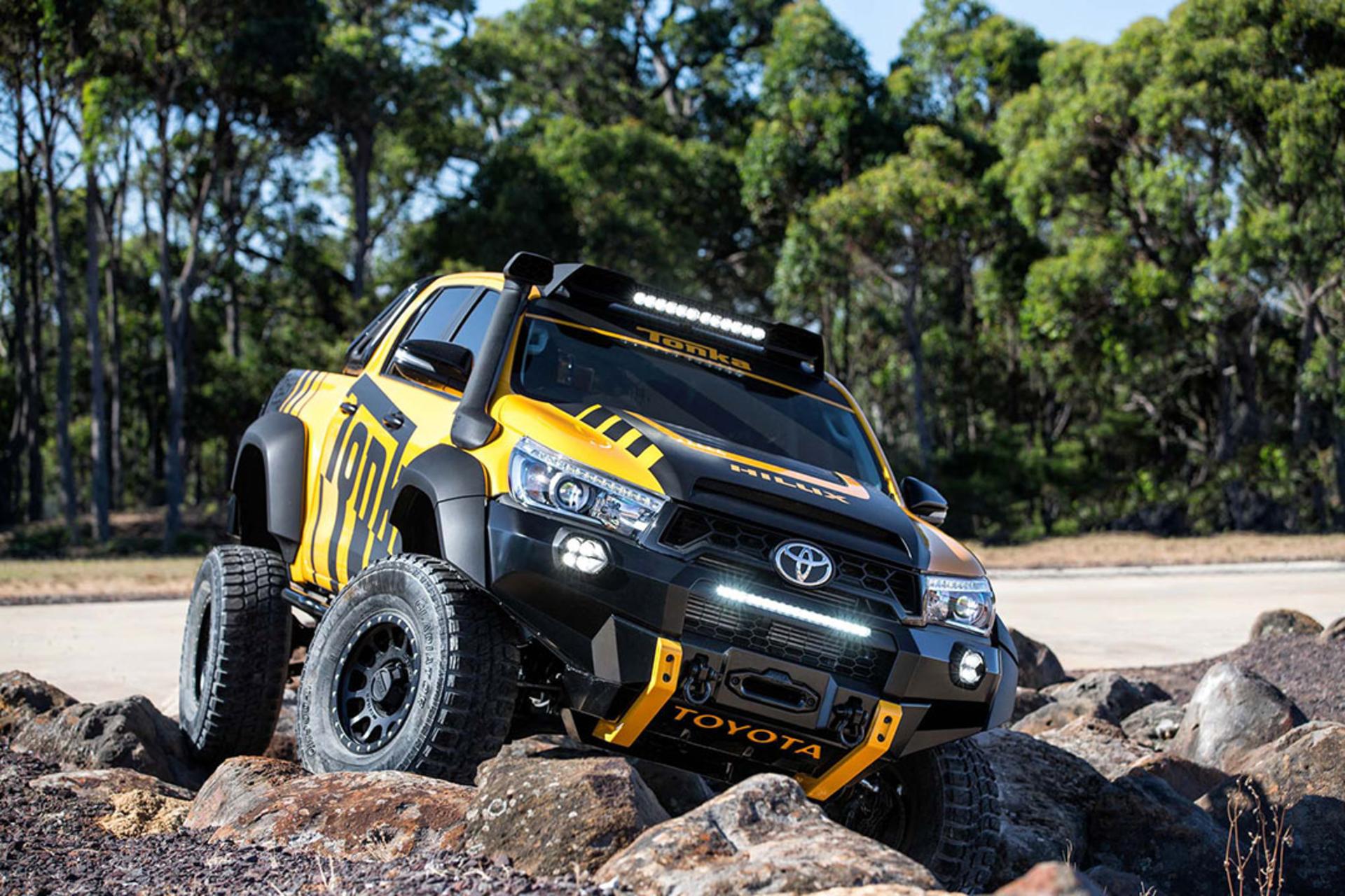تویوتا هایلوکس تونکا