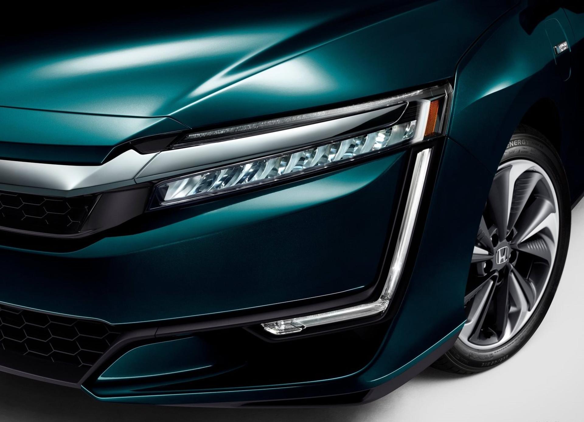 Honda clarity