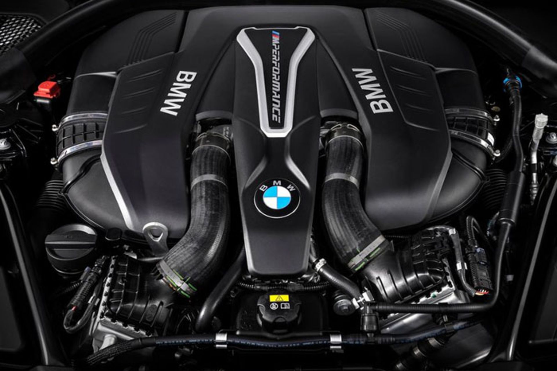 بی‌ام‌و سری 5   bmw 5 series M power 2018