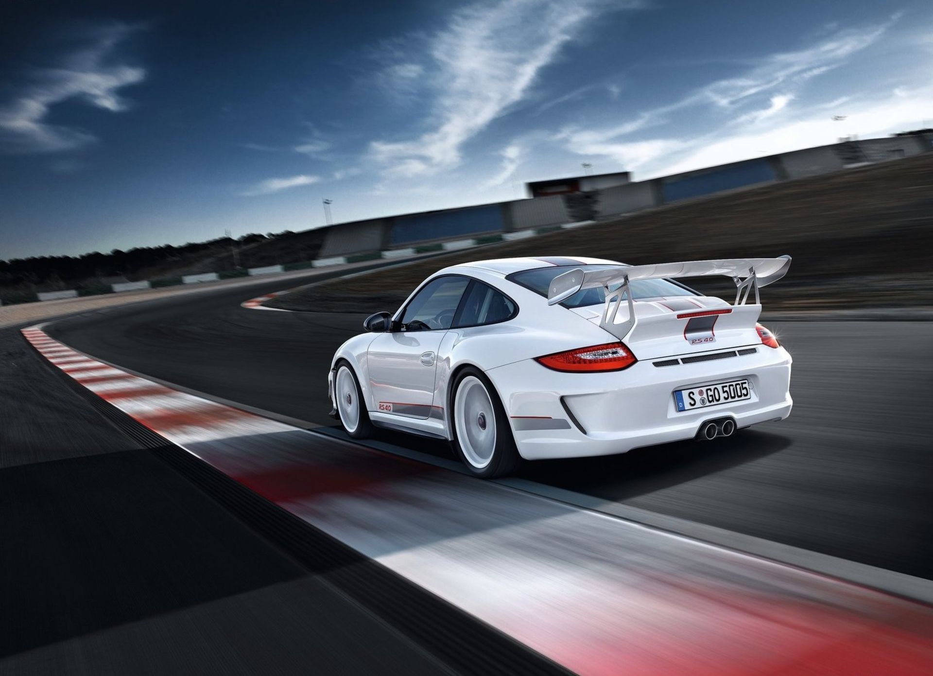 پورشه 911 GT3 RS در رالی