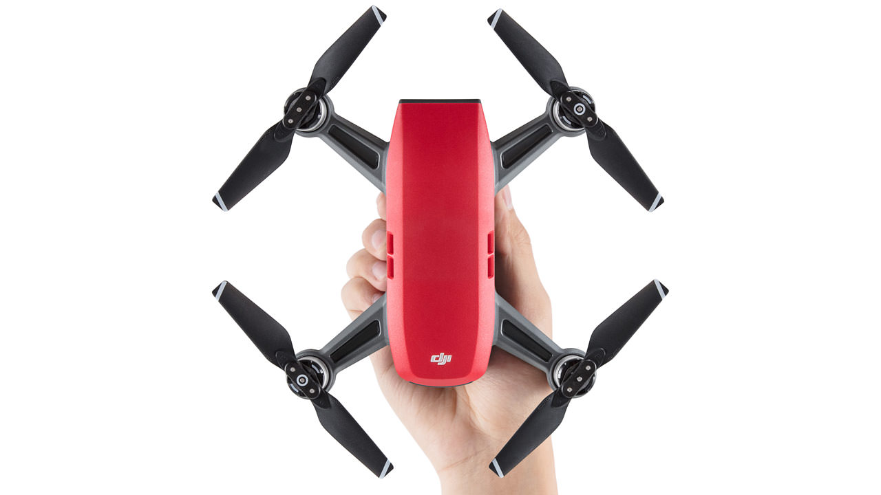 پهپاد Spark به عنوان ارزان ترین و کوچک ترین پهپاد ساخت DJI پهپاد Spark به عنوان ارزان ترین و کوچک ترین پهپاد ساخت DJI