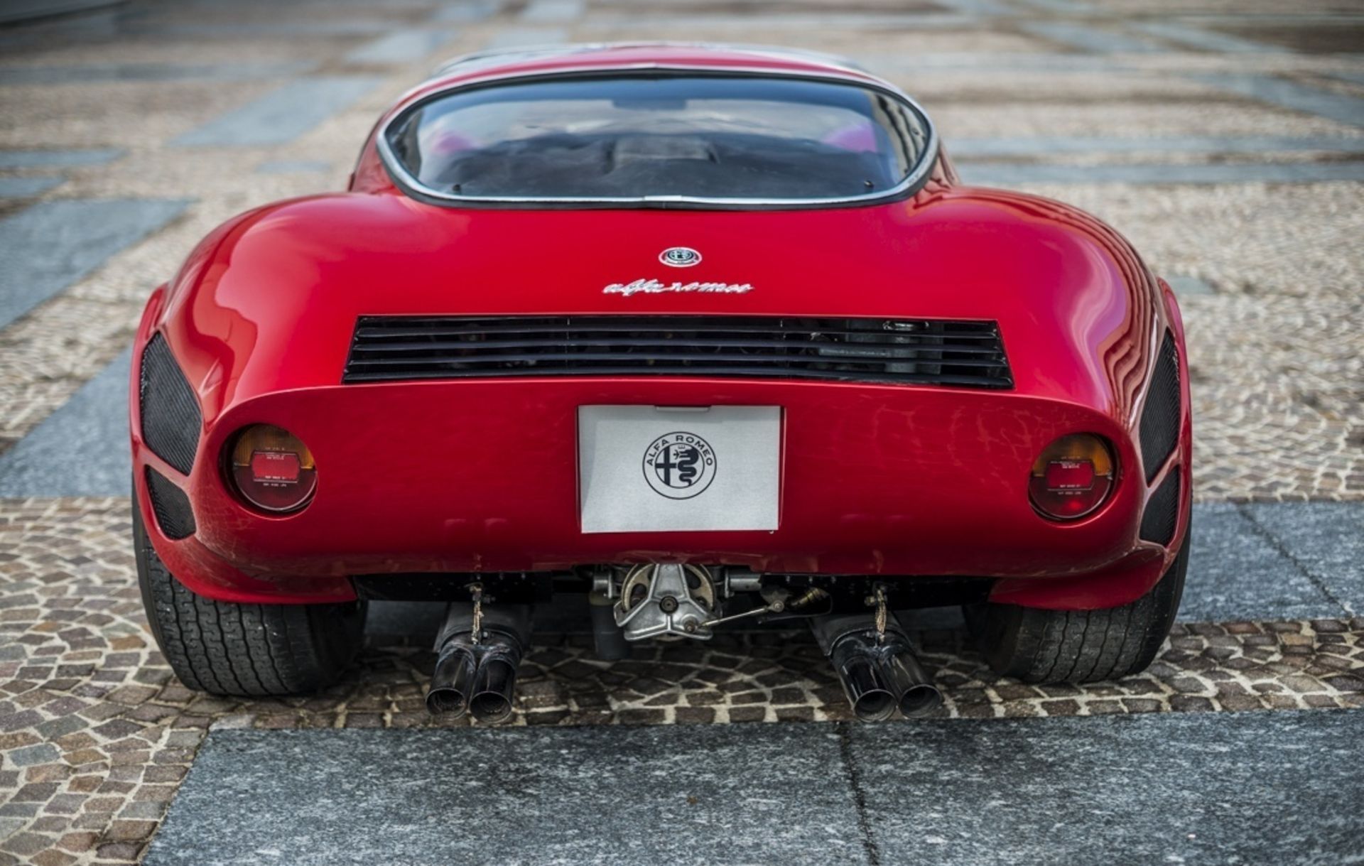 آلفارومئو استرادل تیپو33 Alfa romeo tipo stradele