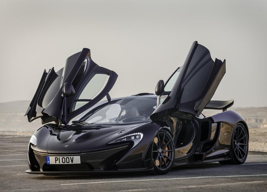 Lanzante Motorsport p1 lm