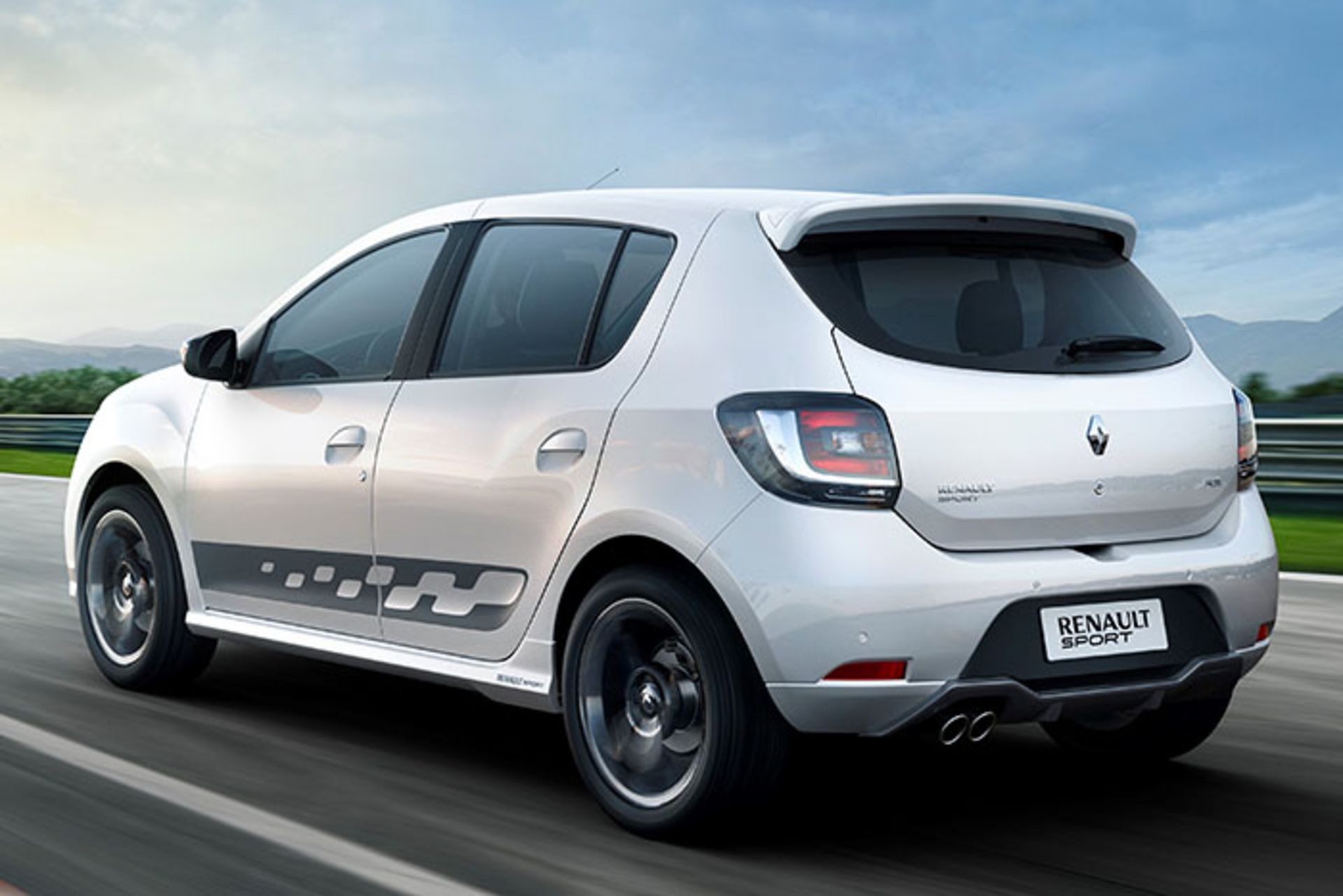 رنو ساندرو اسپرت RS