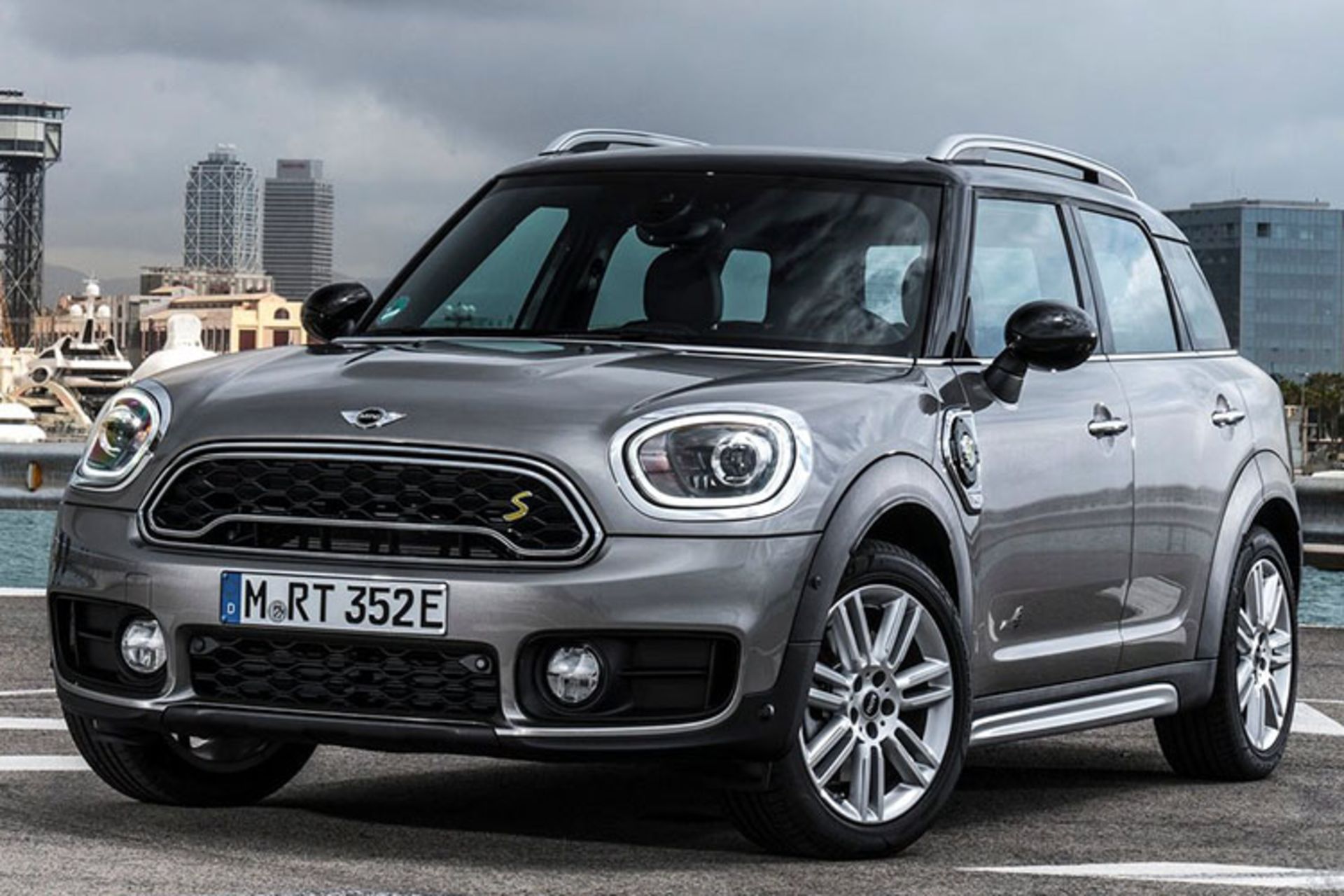 مینی کانتریمن پلاگین Mini Countryman Plug-in Hybrid 2017