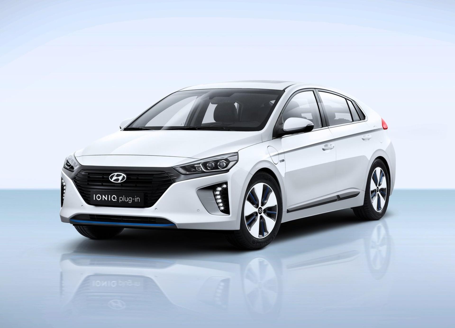 هیوندای آیونیک Hyundai ioniq 2017