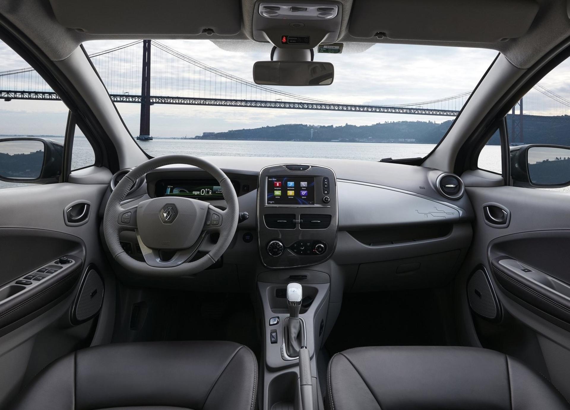 رنو زوئی Renault Zoe 2017
