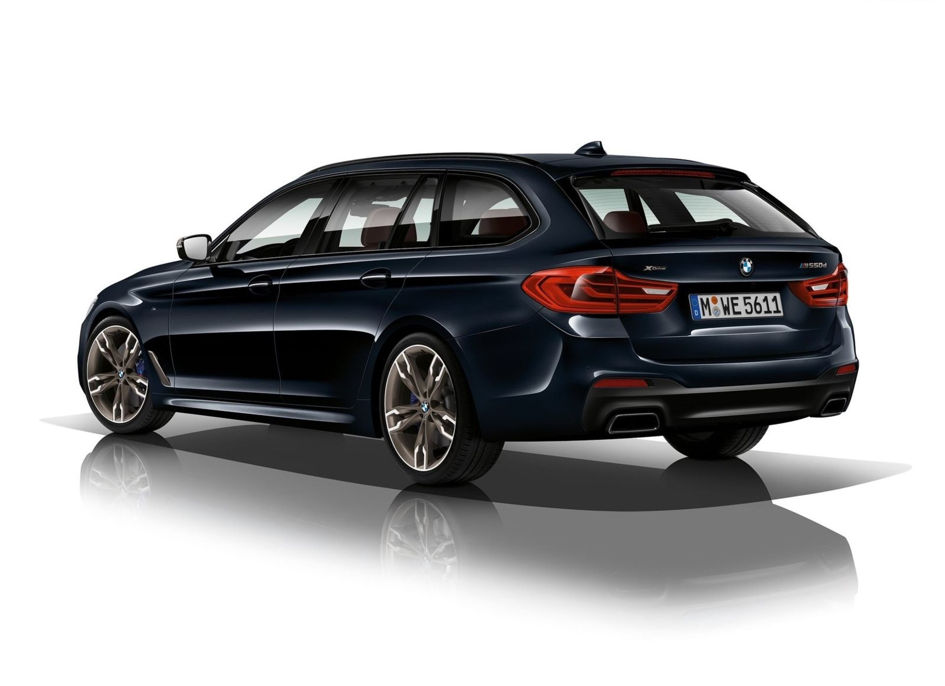 سری 5 استیشن BMW 5-Series Touring 2018
