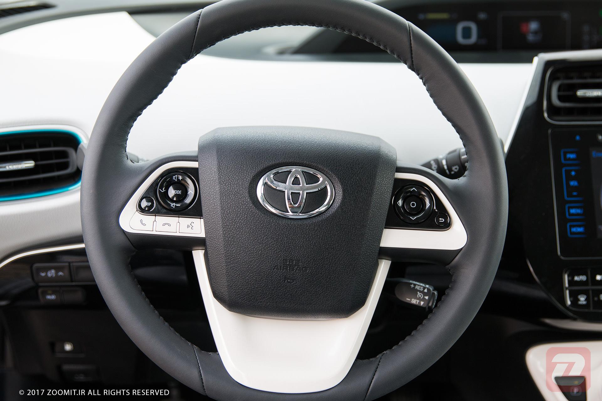 تویوتا پریوس 2017 / TOYOTA PRIUS 2017