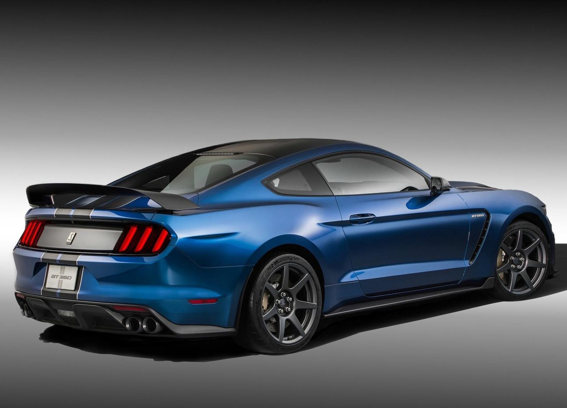 فورد موستانگ شلبی Ford mustang shelby gt350R