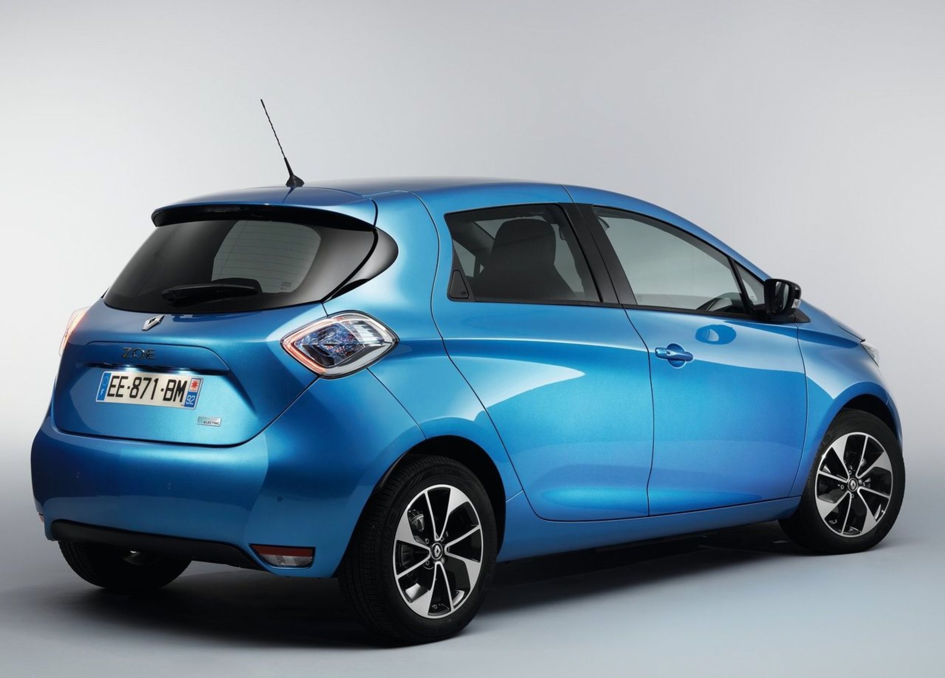 رنو زوئی Renault Zoe 2017