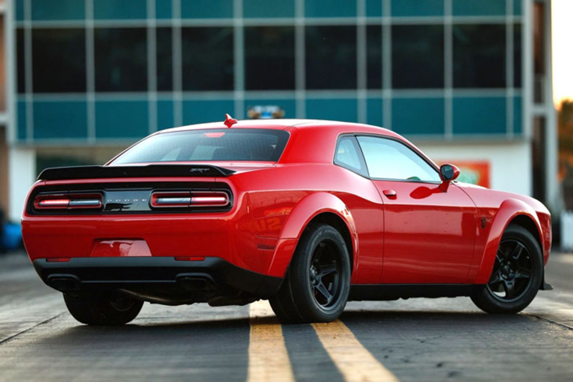 دوج چلنجر دیمون Dodge demon 