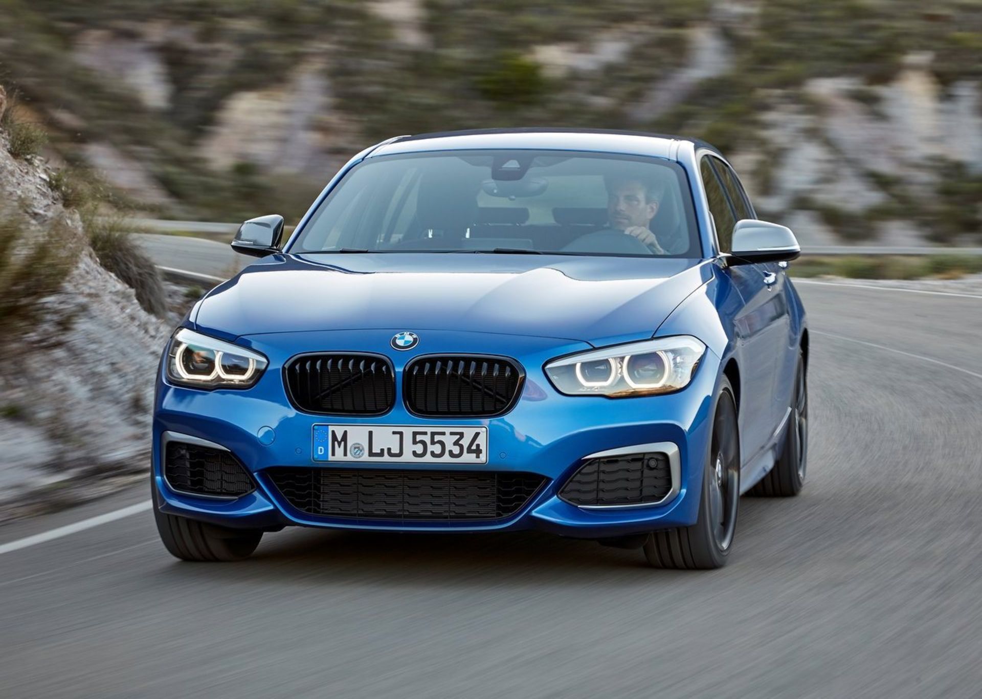 سری یک بی ام و BMW series 1 new 2018