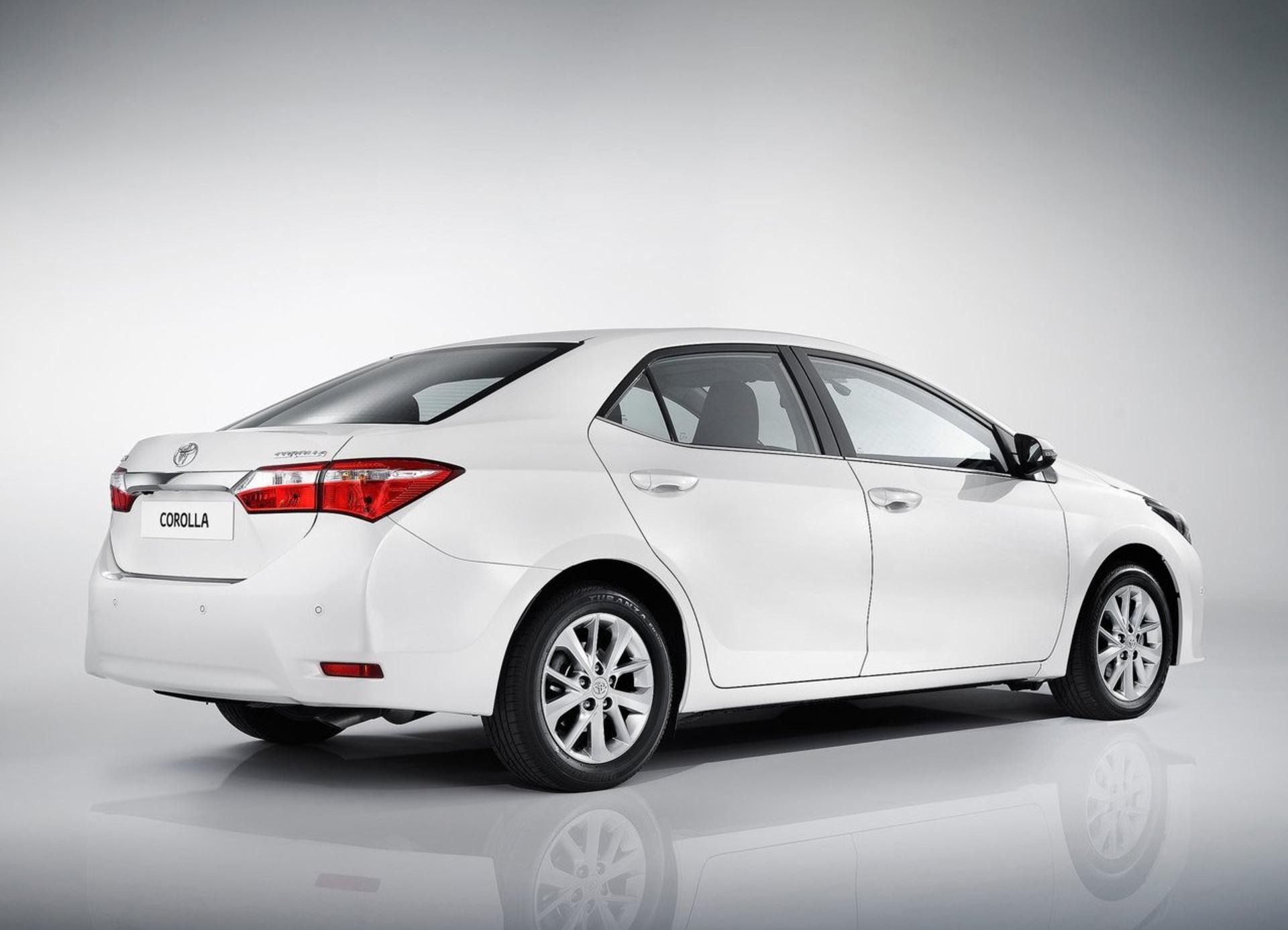 تویوتا کرولا Toyota corola 2016