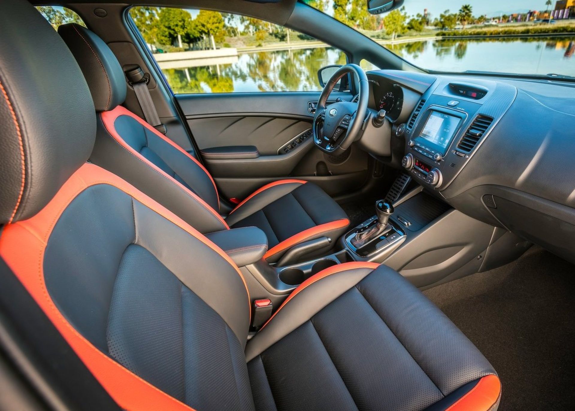 کیا سراتو 2017 kia cerato