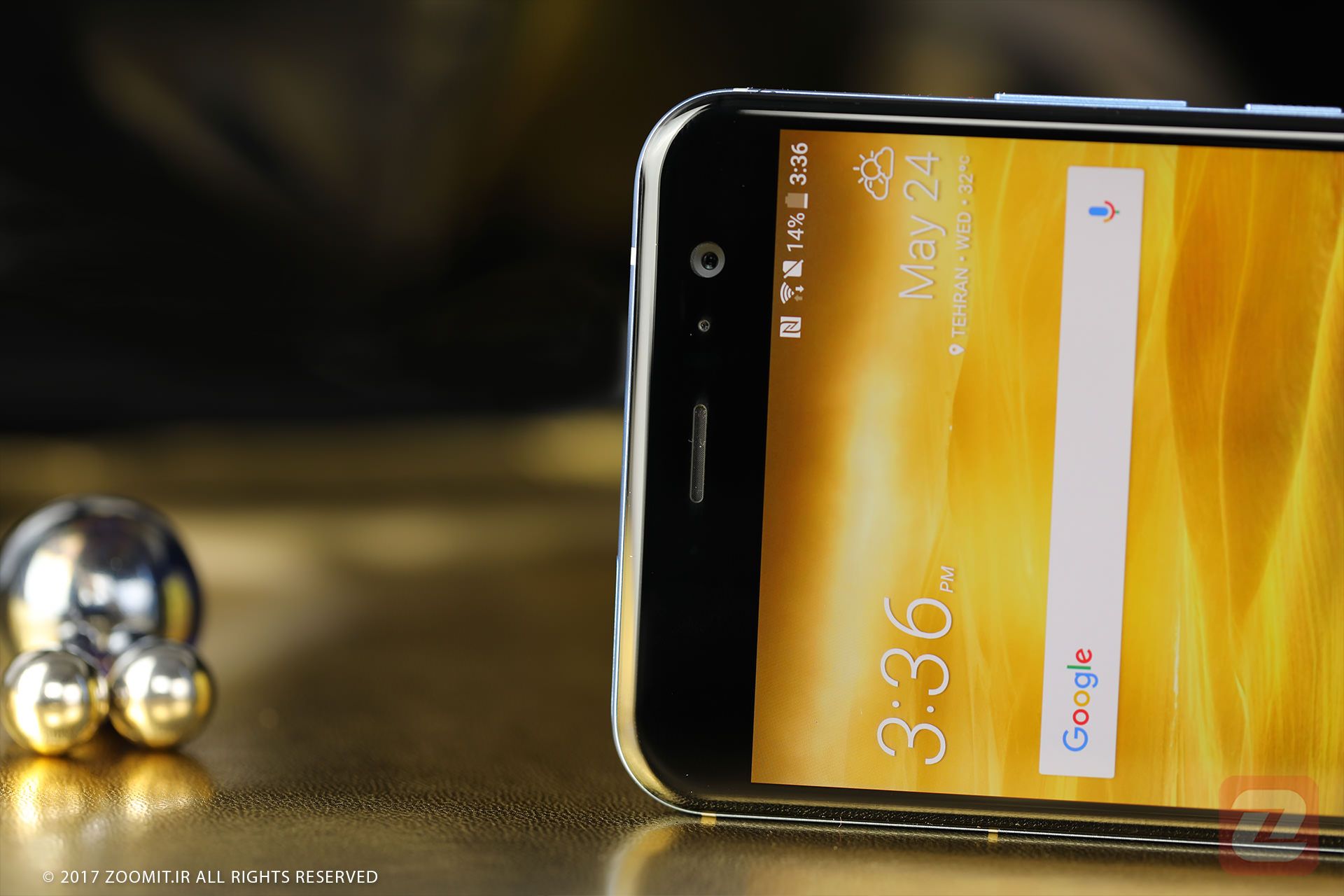 اچ تی سی یو 11 / htc u11