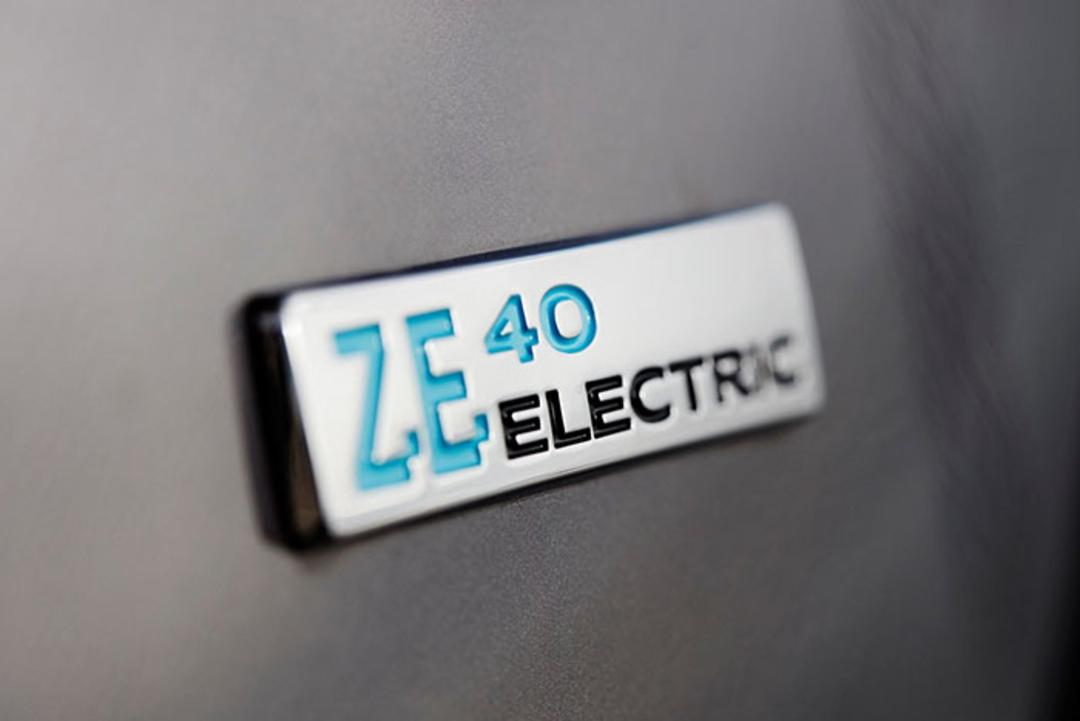 رنو زوئی Renault Zoe 2017