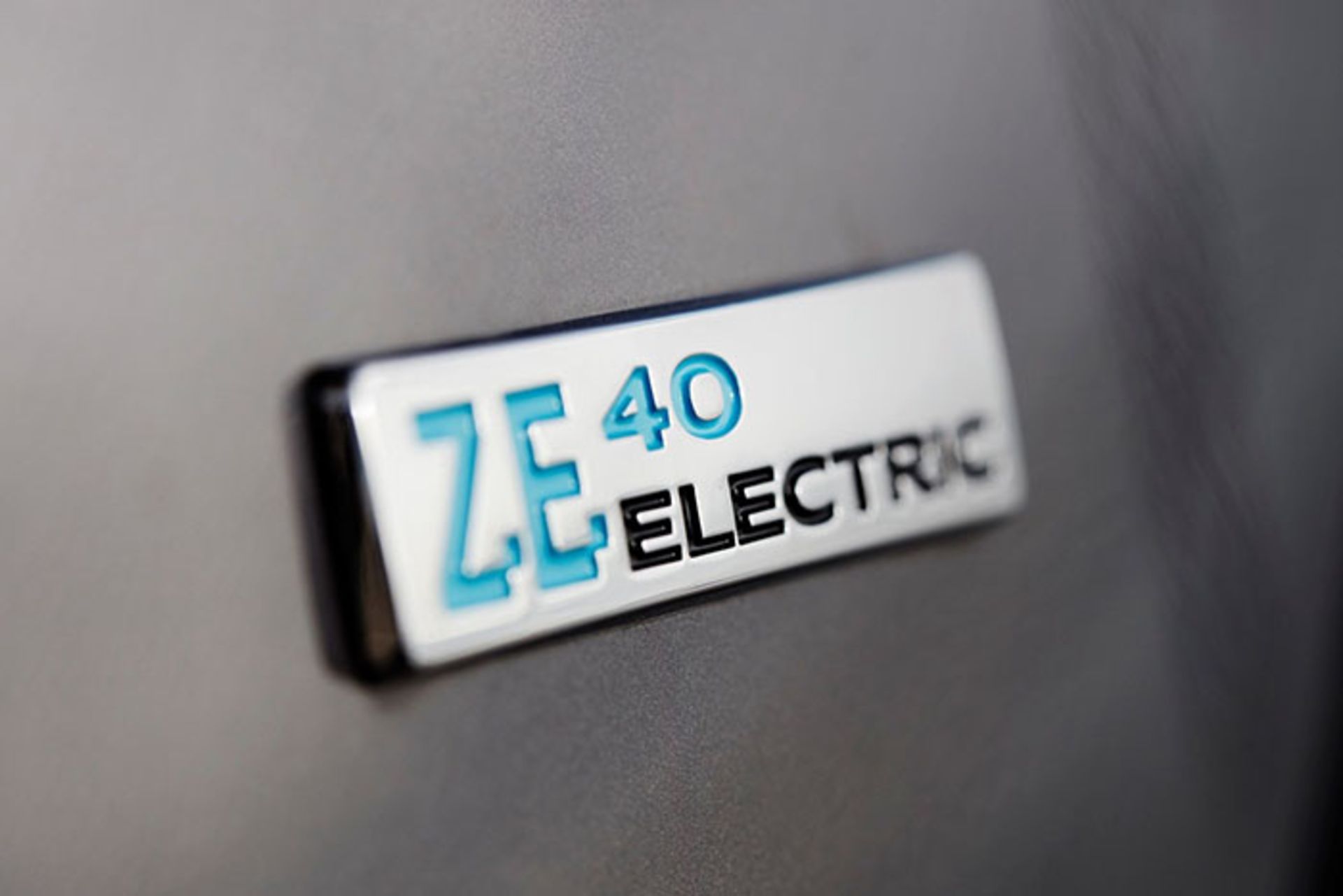 رنو زوئی Renault Zoe 2017