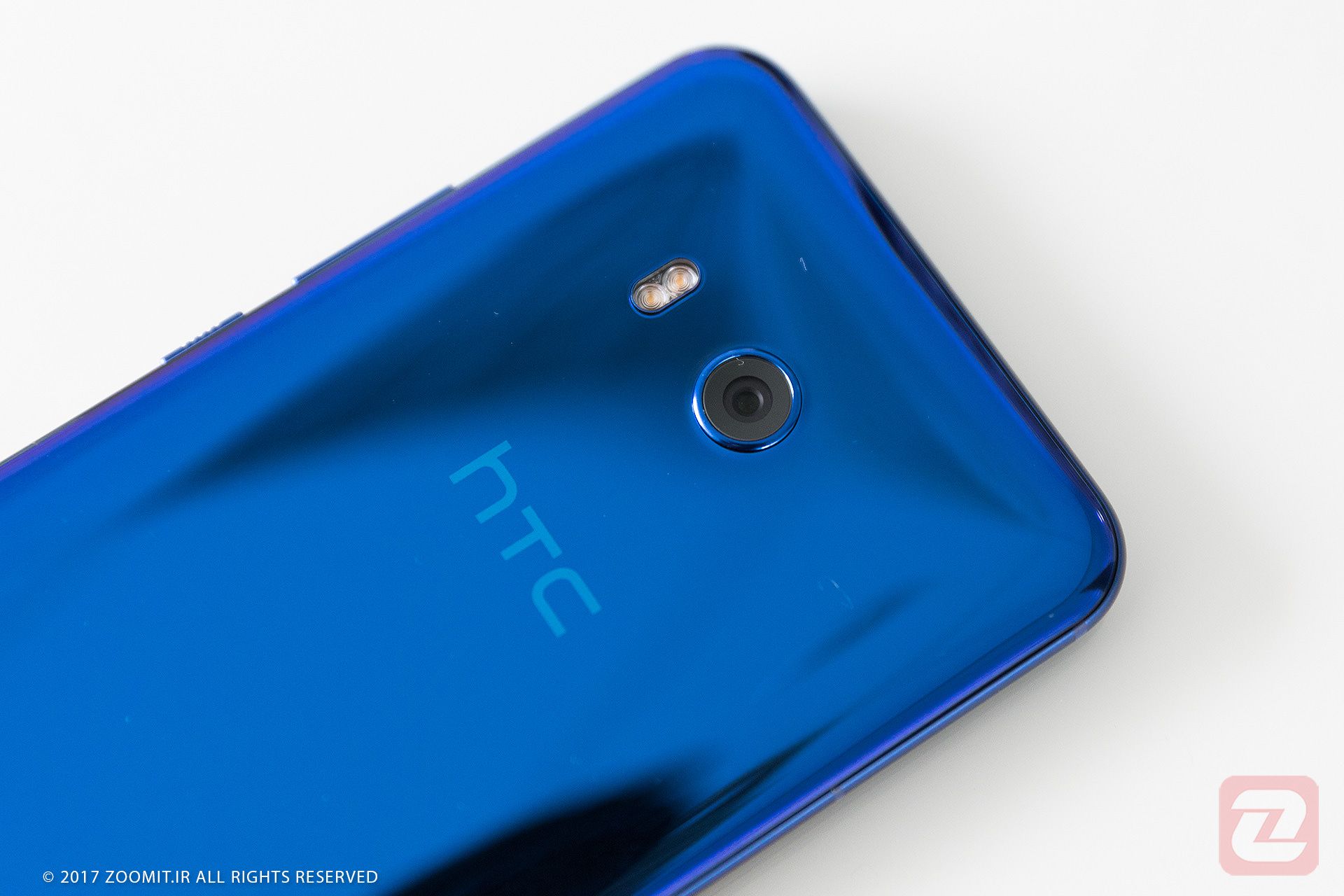 اچ تی سی یو 11 / htc u 11