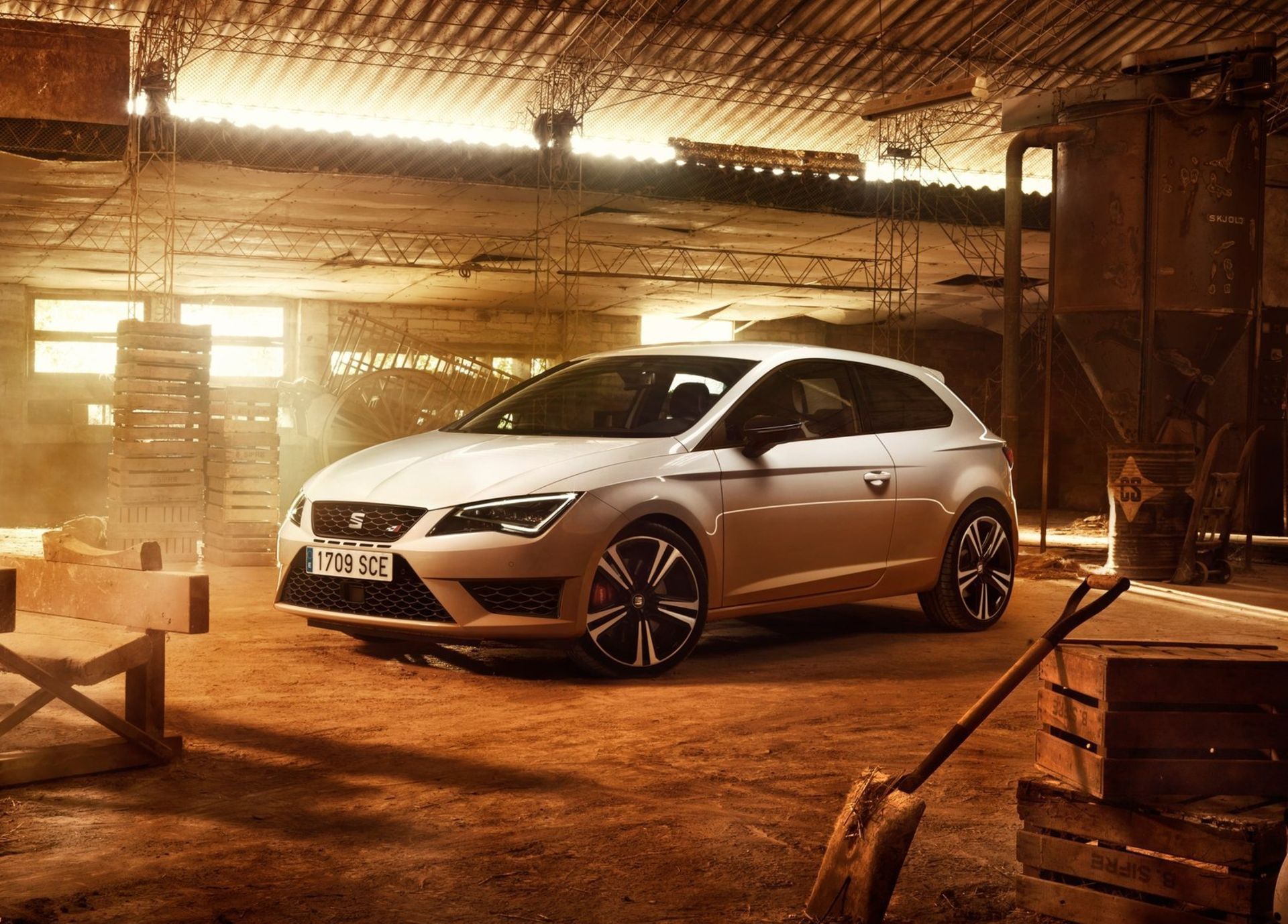سئات لیون کوپرا Seat-Leon_Cupra