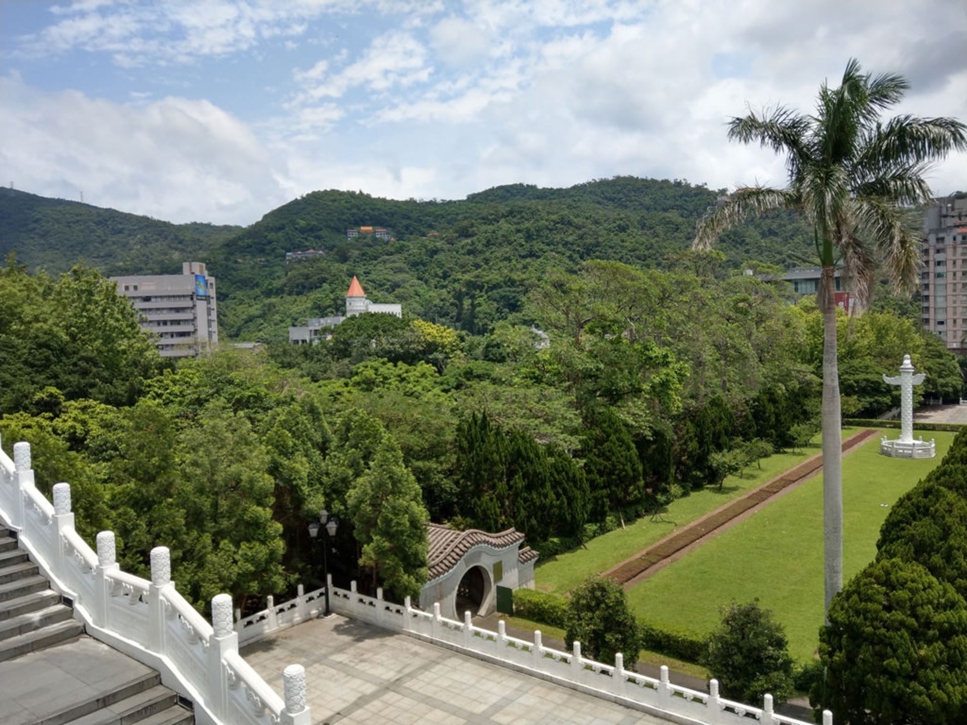 نمونه عکس اچ تی سی ۱۱