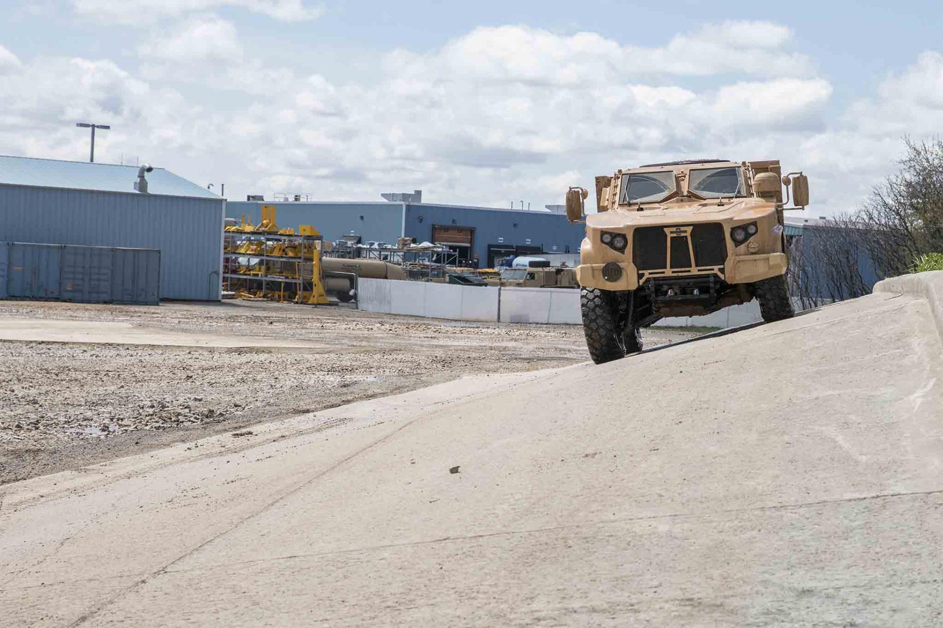 OSHKOSH JLTV