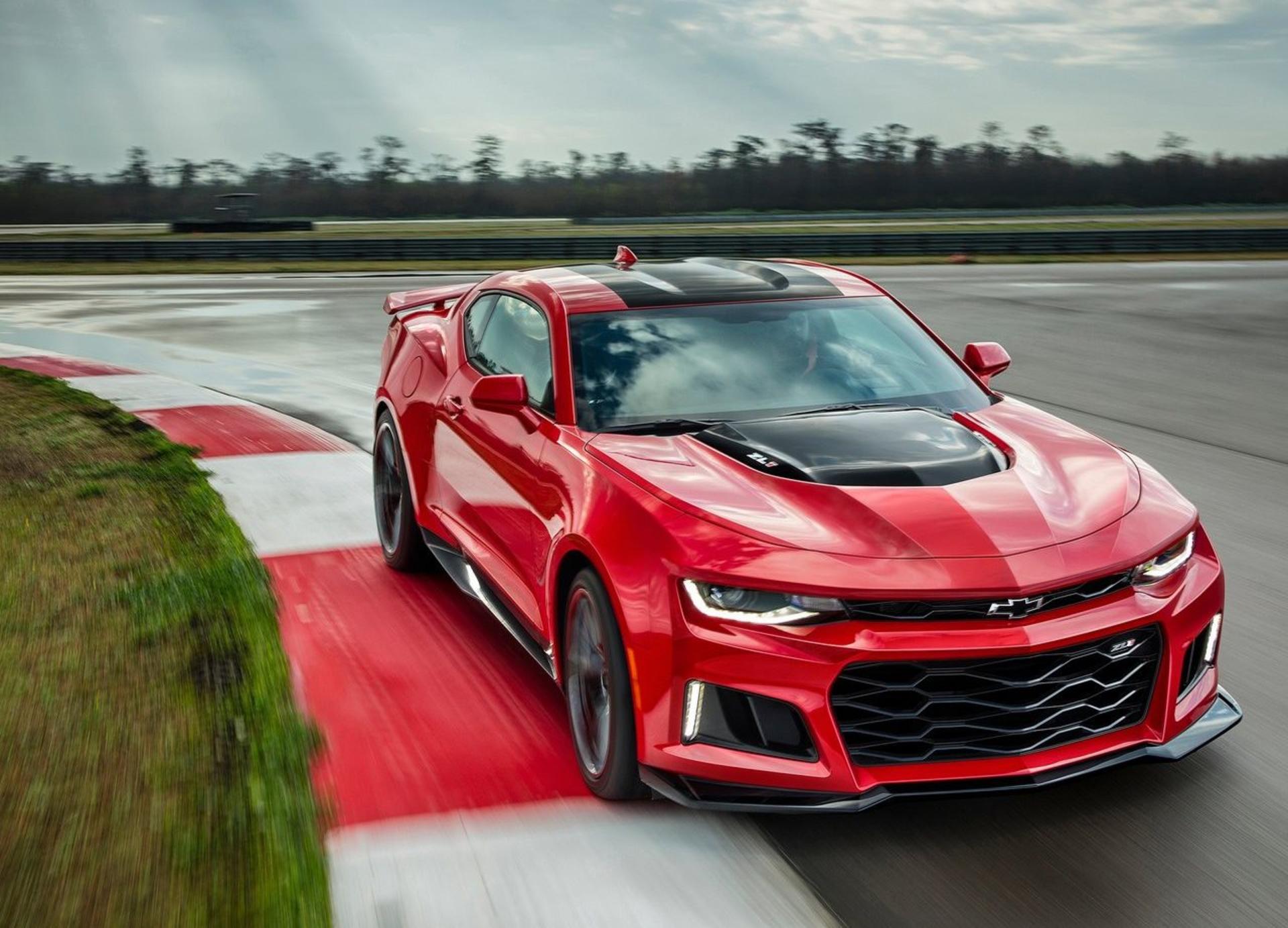 کامارو  Chevrolet camaro Zl1 2017