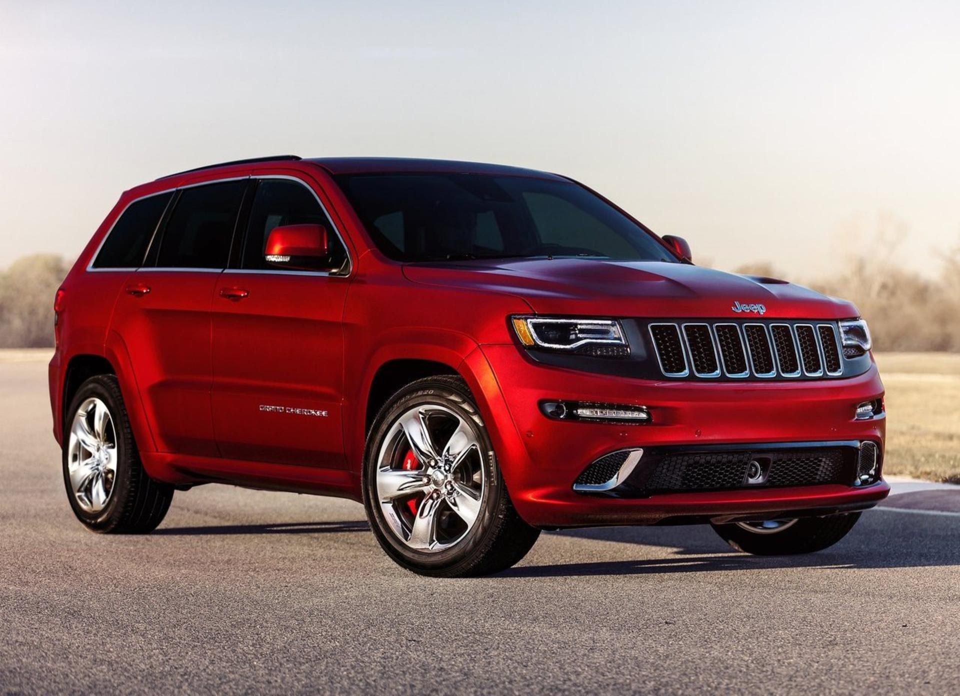 جیپ گرند چروکیJeep grand chrokee SRT