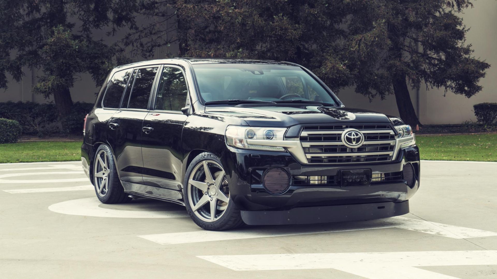 لندکروزر لنداسپید toyota Land Cruiser 2017