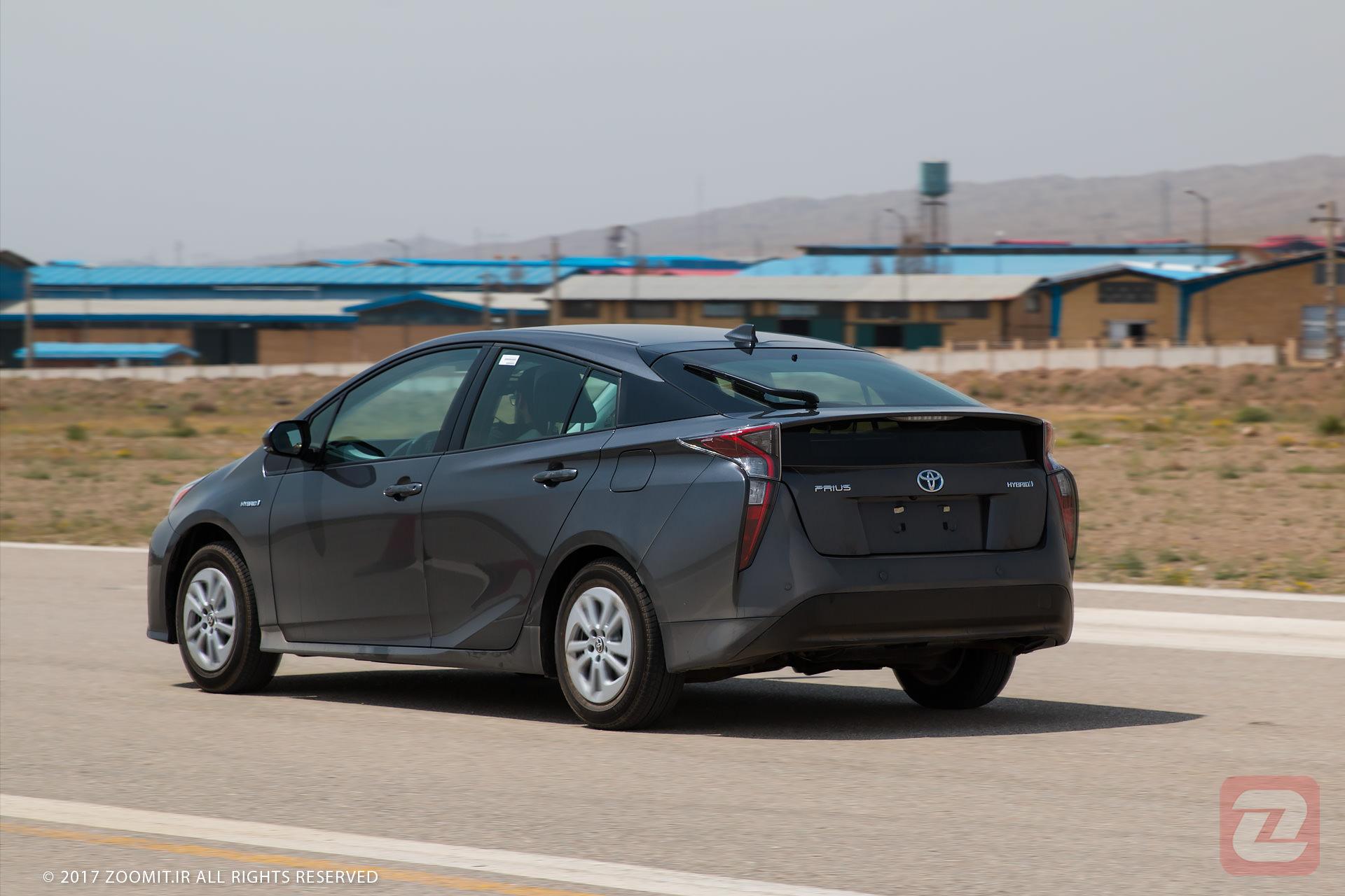 تویوتا پریوس 2017 / TOYOTA PRIUS 2017